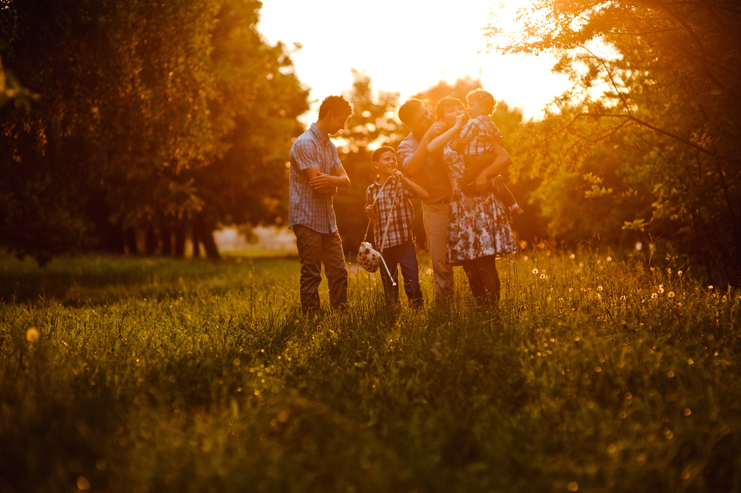 Лада, Дмитрий и 3 сына. Прогулка, Москва. Семейный фотограф Анна Дубовская