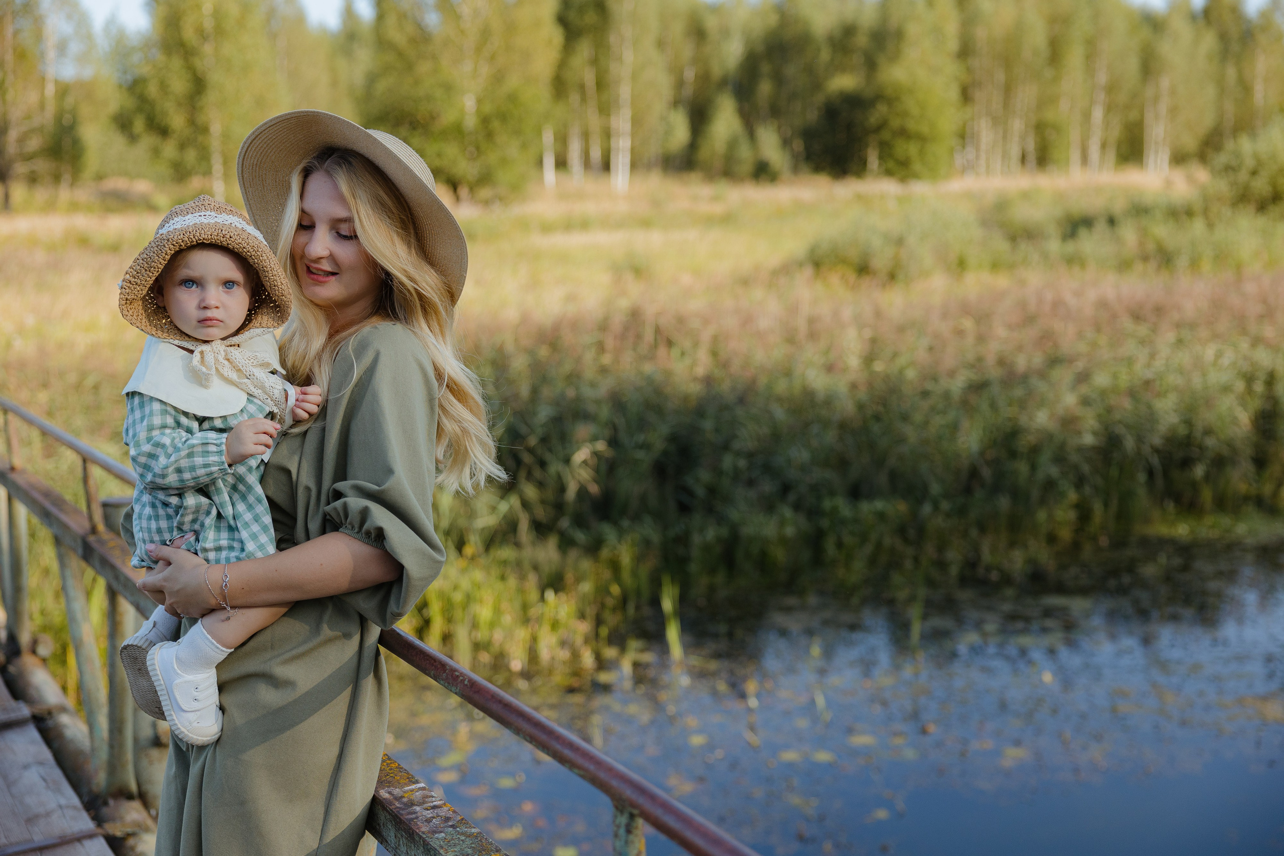 Семейная фотосессия в Кинешме. Артем Розанов фотограф в Иванове фотограф в Кинешме