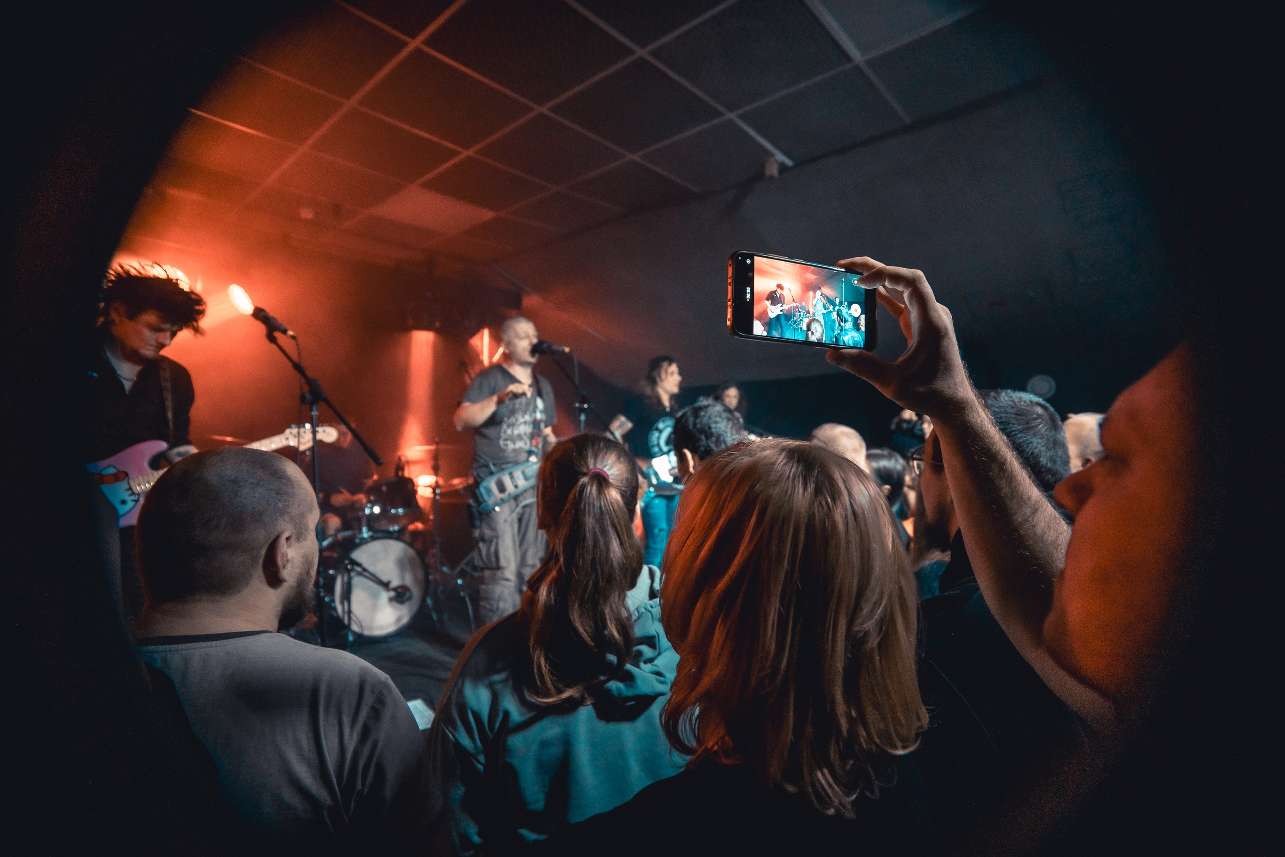 Потомучто. Красноярск, 28.02.2025, бар 64/6. Фотограф Регина Крикунова г. Красноярск