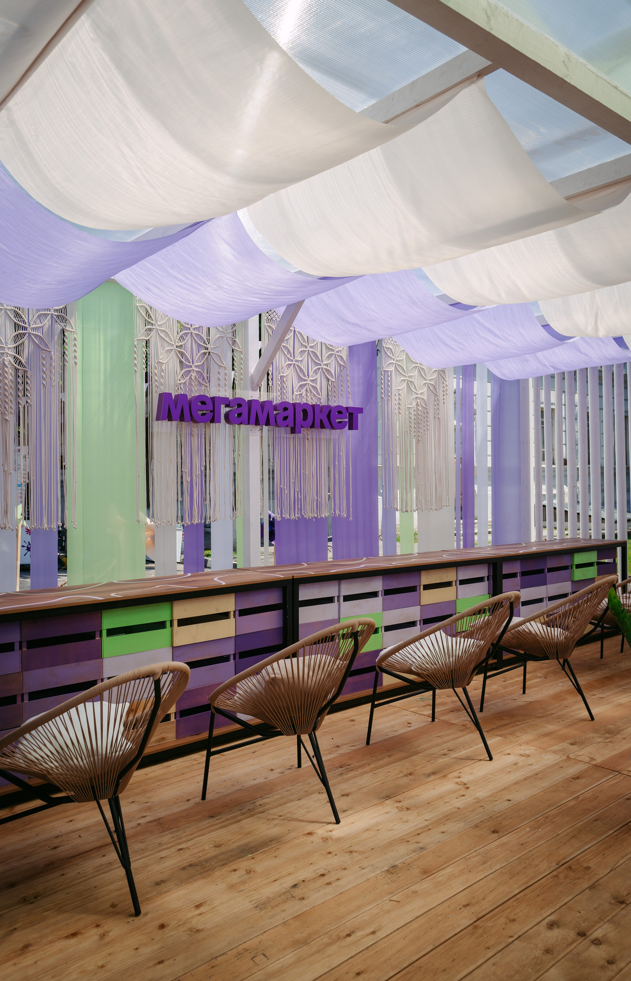 Мегамаркет. Фестиваль «Бульвар» / 2024. Саша Копылов, фотограф в Казани