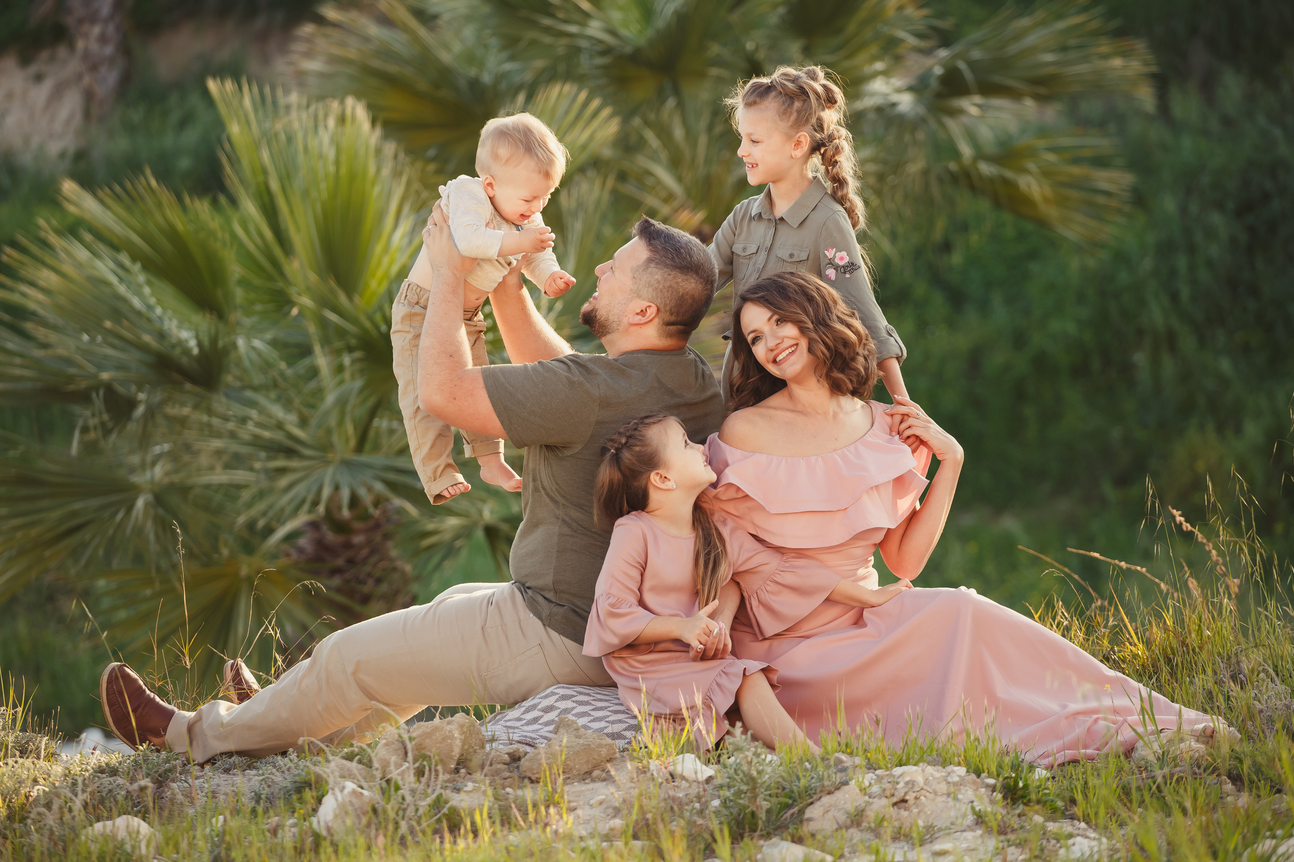 Семейная фотосессия на Кипре. Свадебный и семейный фотограф Ольга Сморжанюк