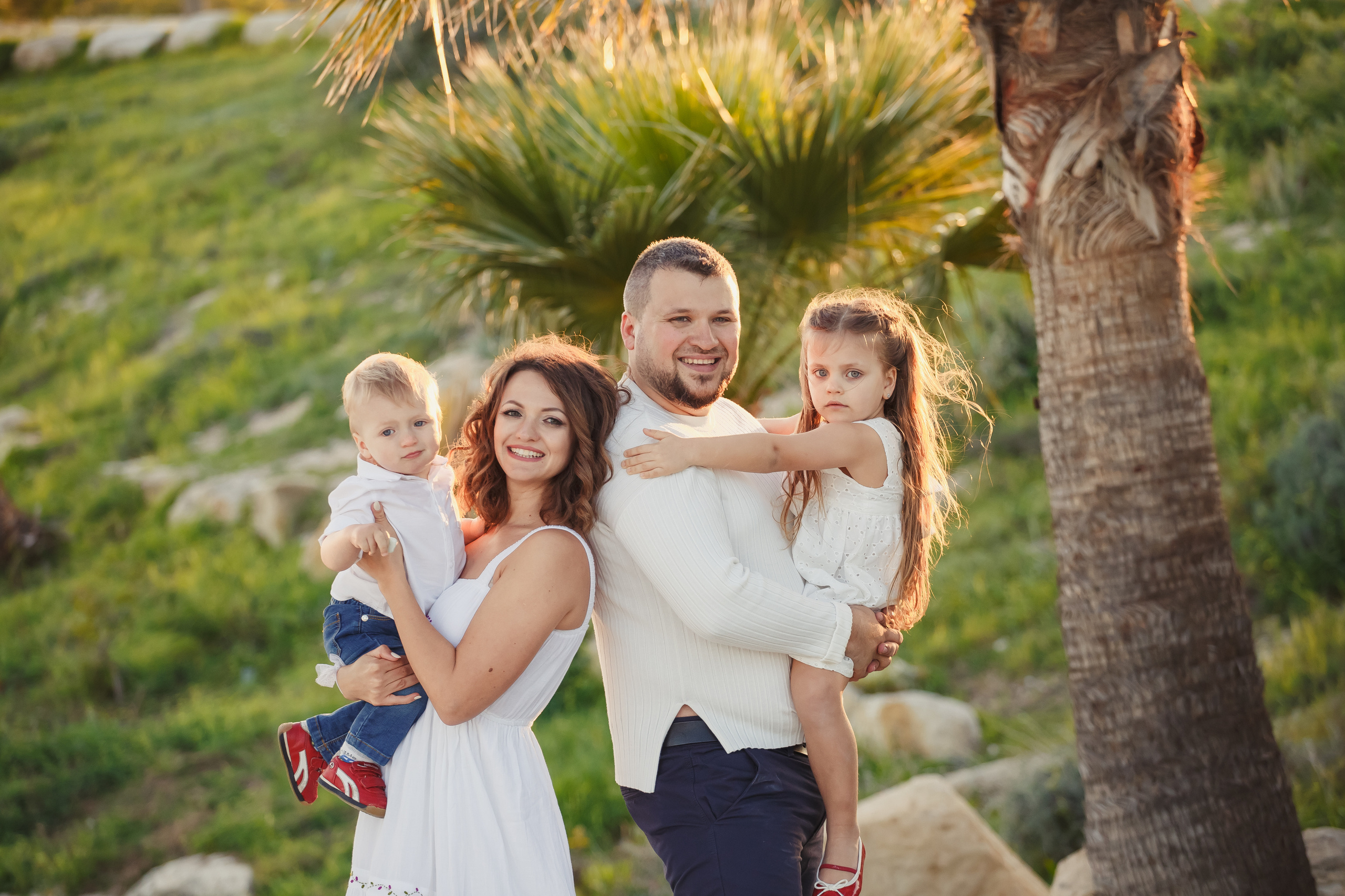 Семейная фотосессия на Кипре. Свадебный и семейный фотограф Ольга Сморжанюк