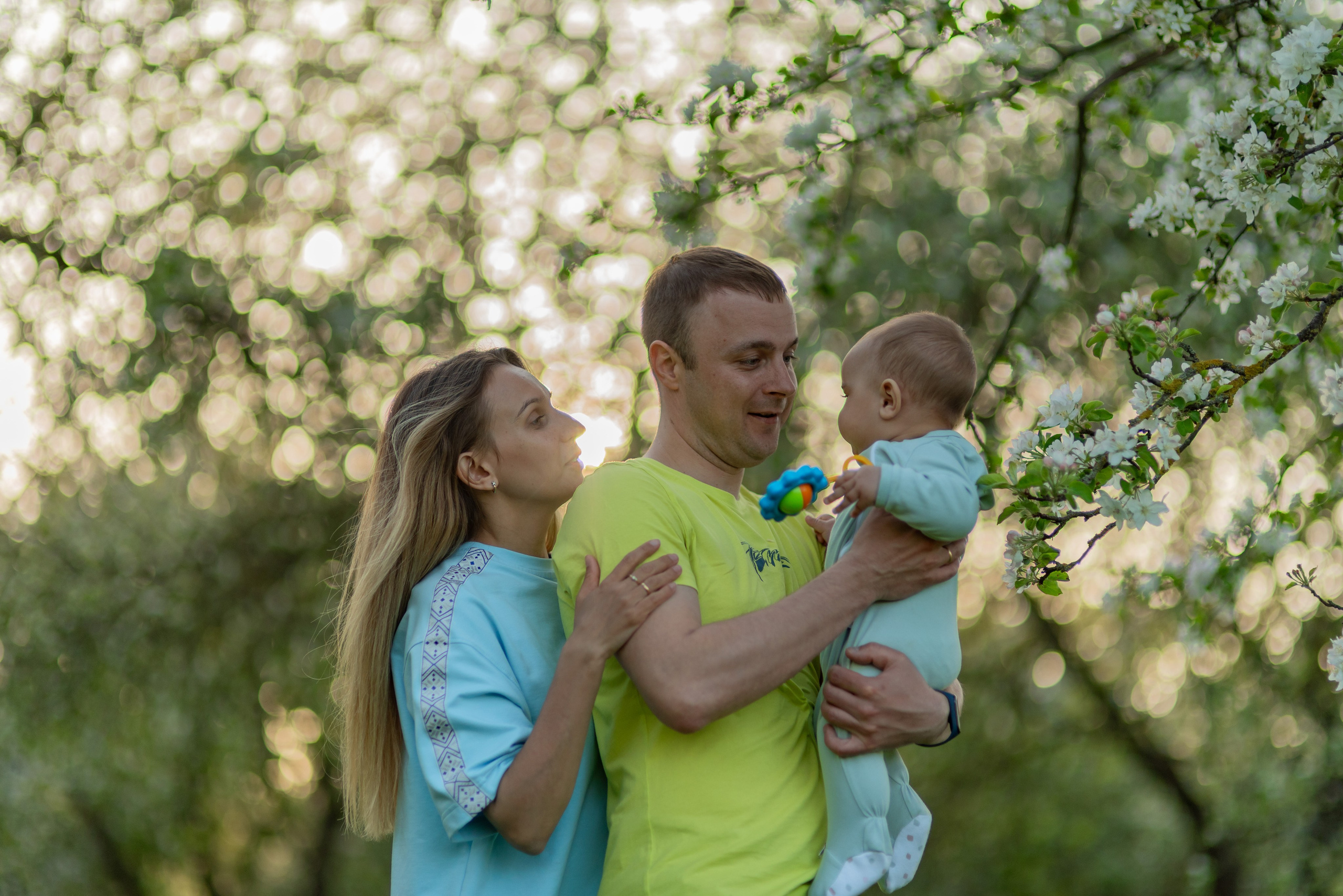 Семья в Лошицком парке. Фотограф Крещения и Венчания. Минск и другие города. Почтенная Наташа
