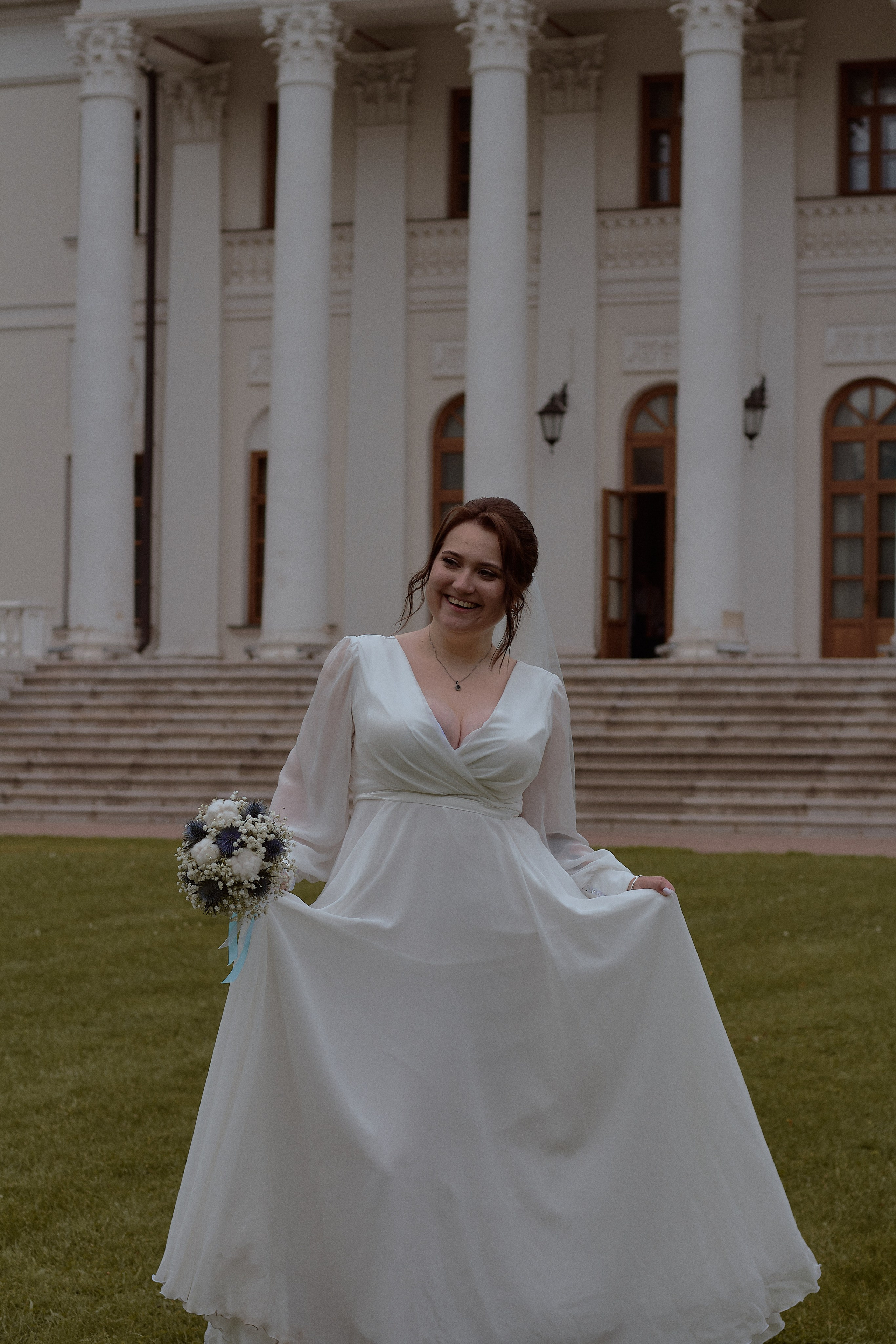 Юлия и Антон. Усадьба Остафьево. Фотограф лавстори Москва/МО Приятелева Ангелина