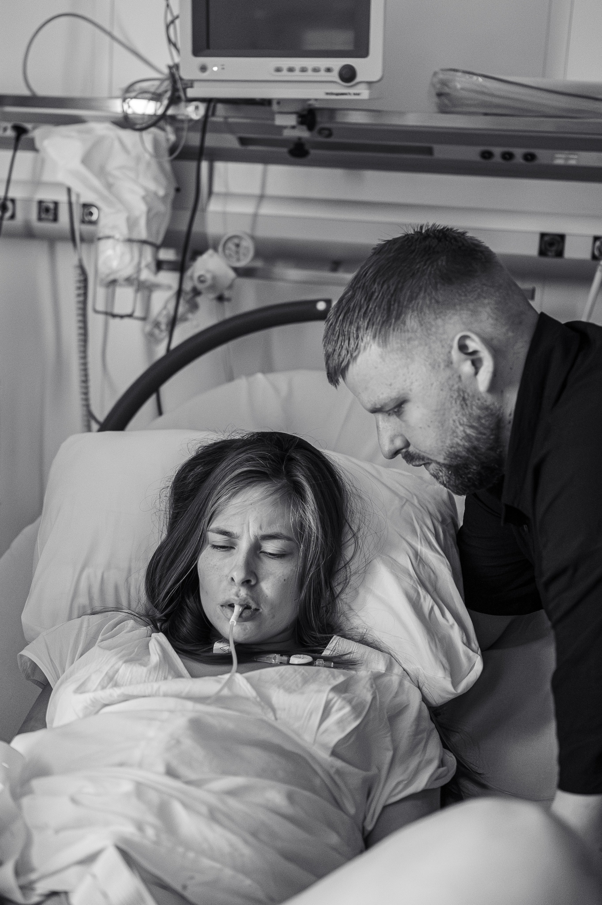 Полина родилась. Фотограф на роды СПБ Юлия Герасимова