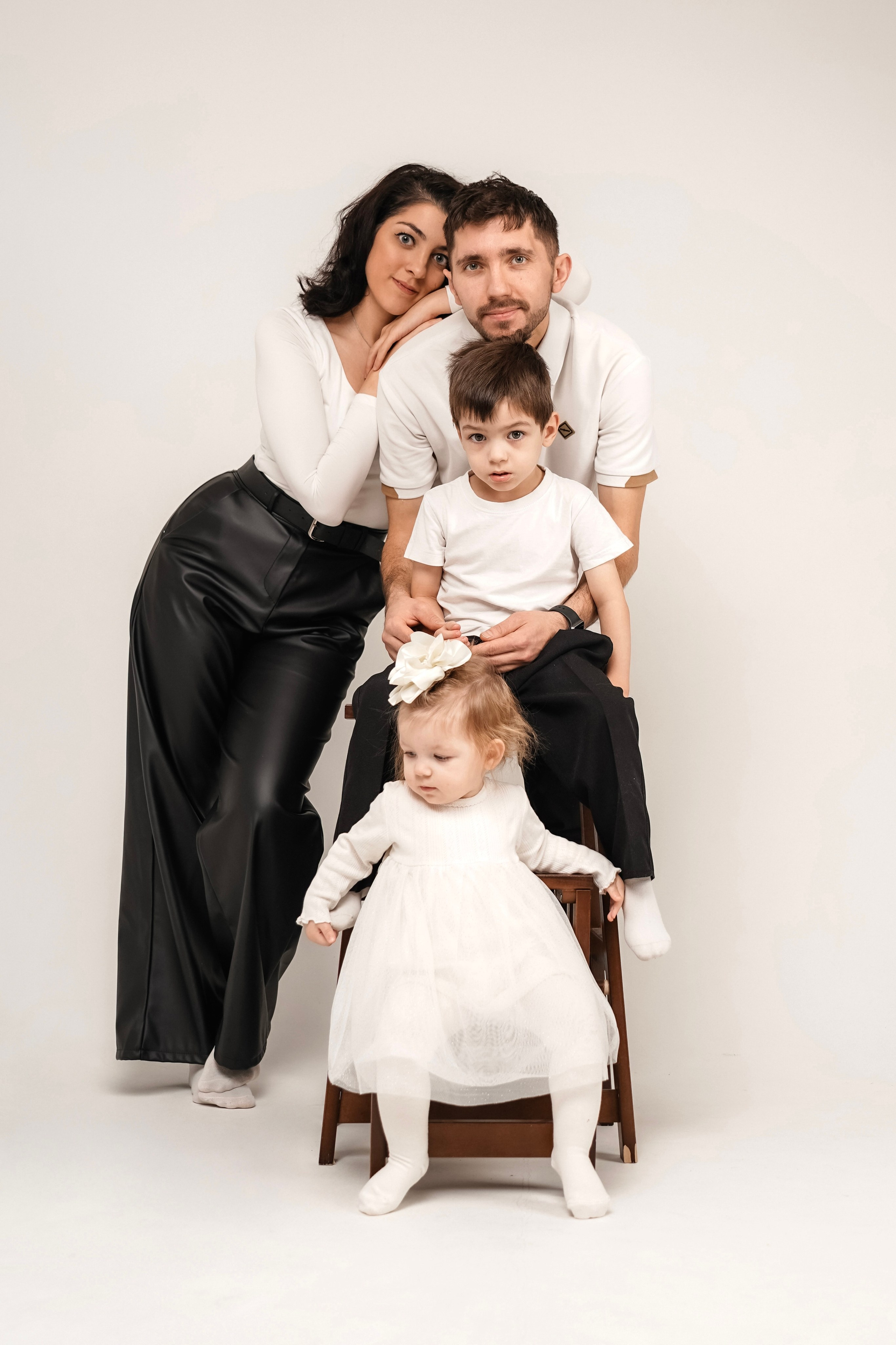 Семейная съемка на циклораме. Анна, фотограф Москва, Зеленоград