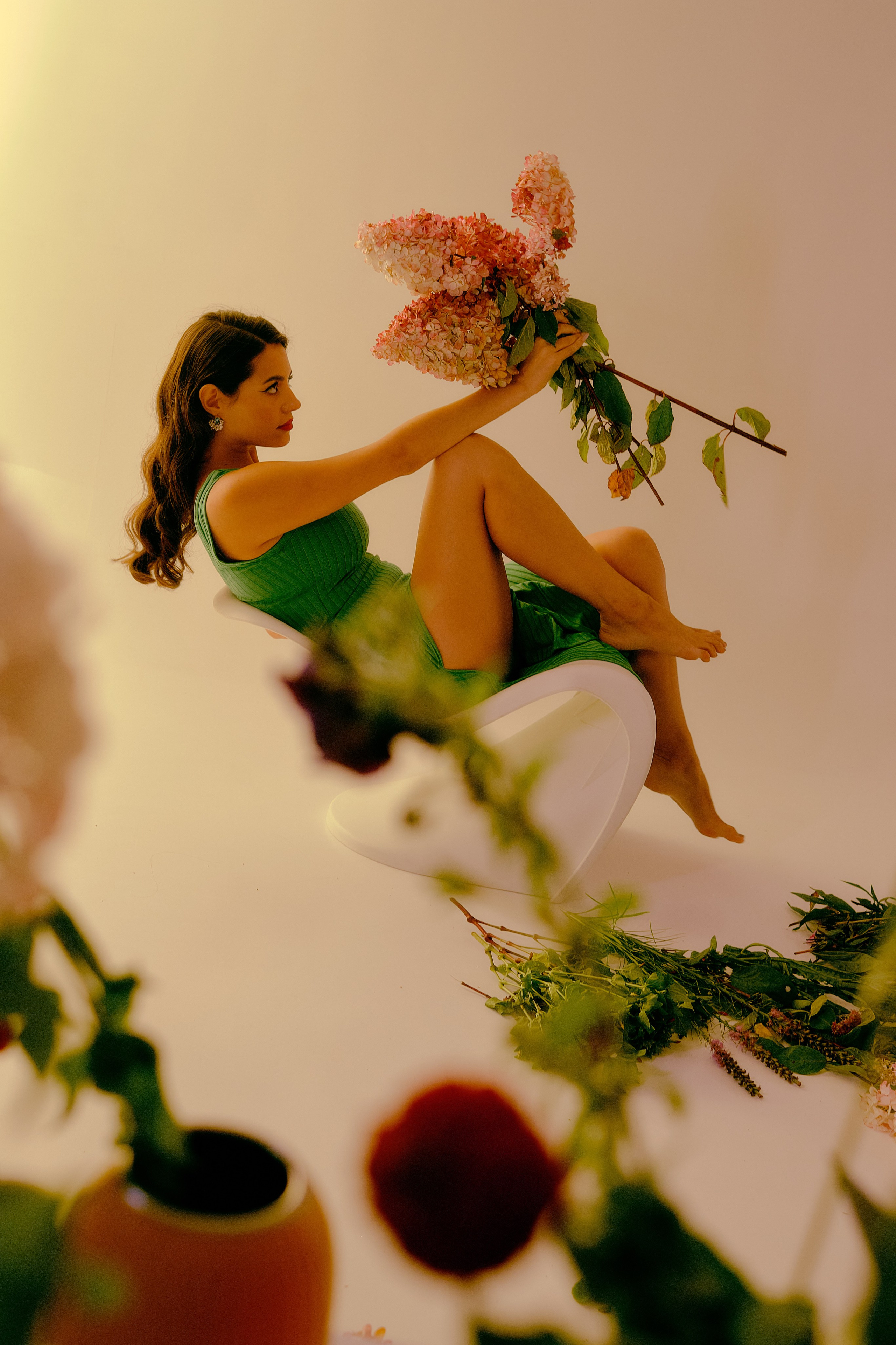 Индивидуальная съёмка в Твери, портреты я цветным светом, атмосферно, рефы с цветным светом