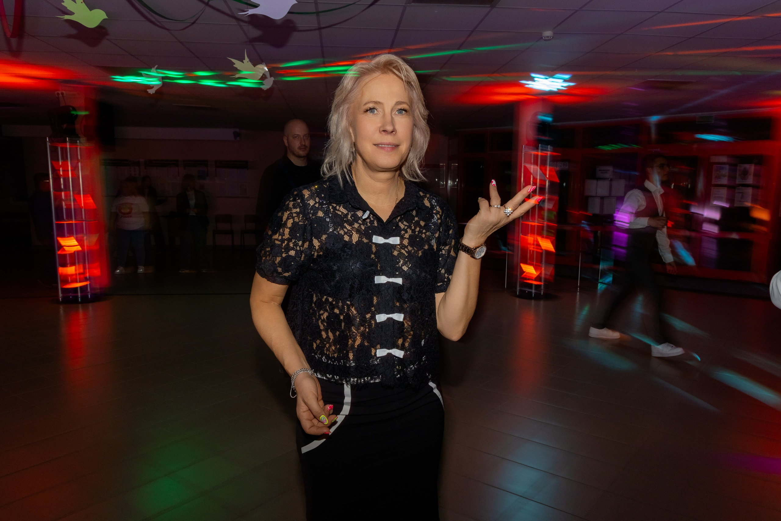 Школьный выпускной 2025 год в Минске, Беларуси. Свадебный фотограф в Минске/Беларуси Сергей Спиридонов