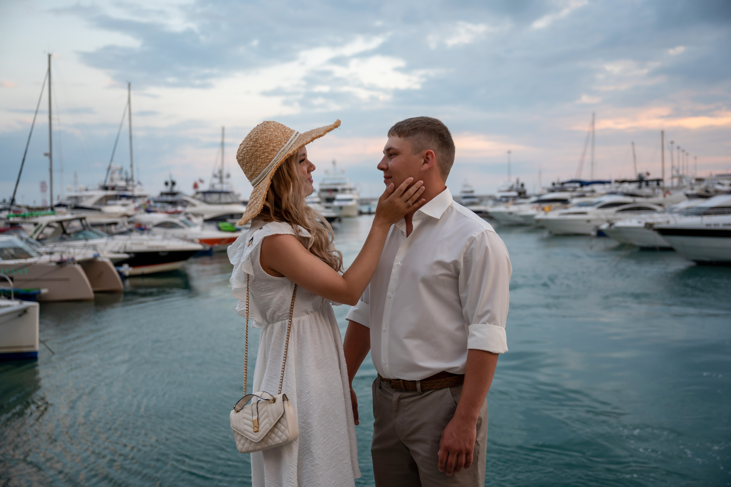 Съемка В Сочи, Лавстори в Сочи, Love Story. Семейный и контент фотограф в Москве Alira