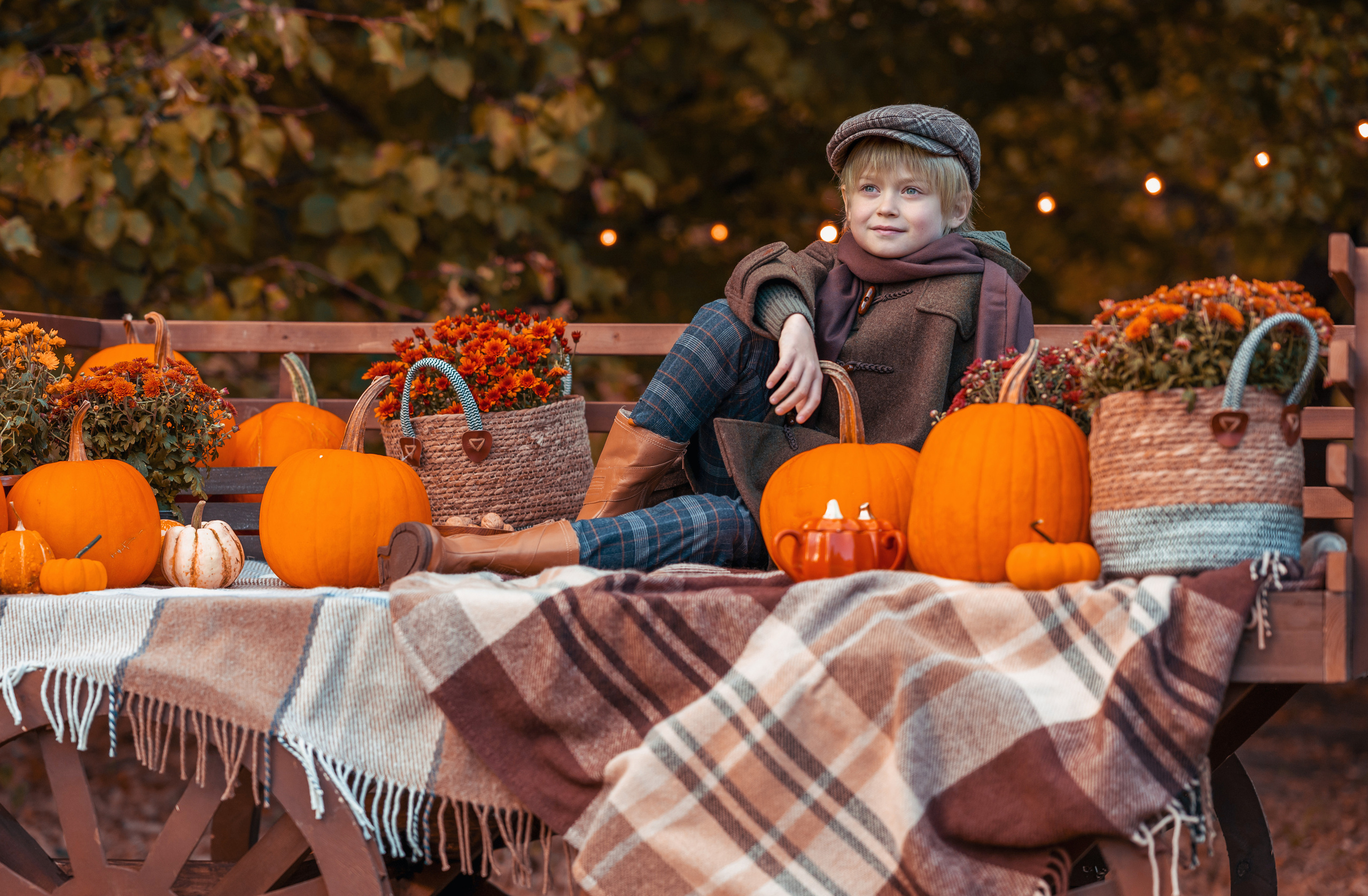 Фотосессия осенью. Семейный и контент фотограф в Москве Alira