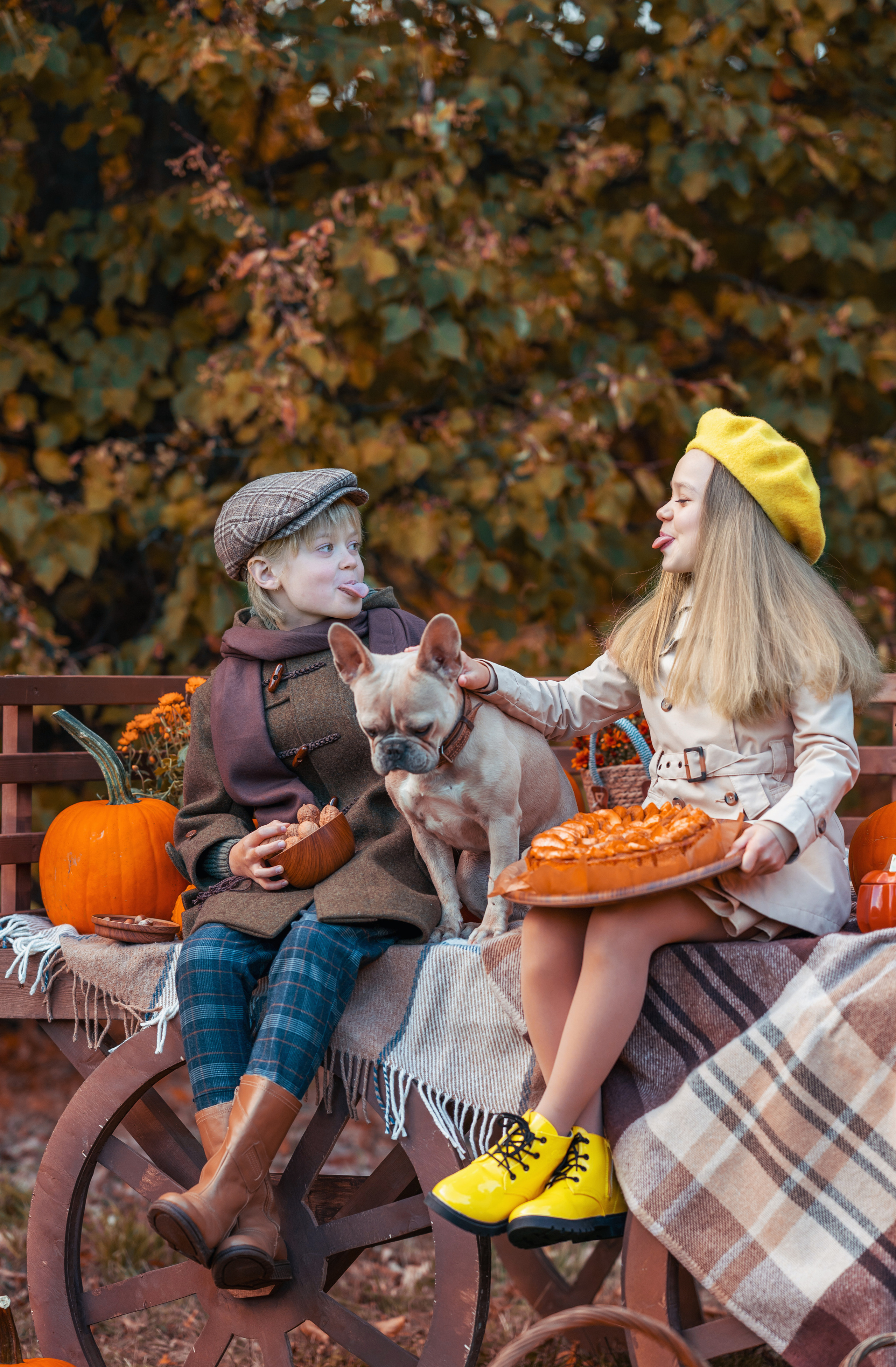 Фотосессия осенью. Семейный и контент фотограф в Москве Alira
