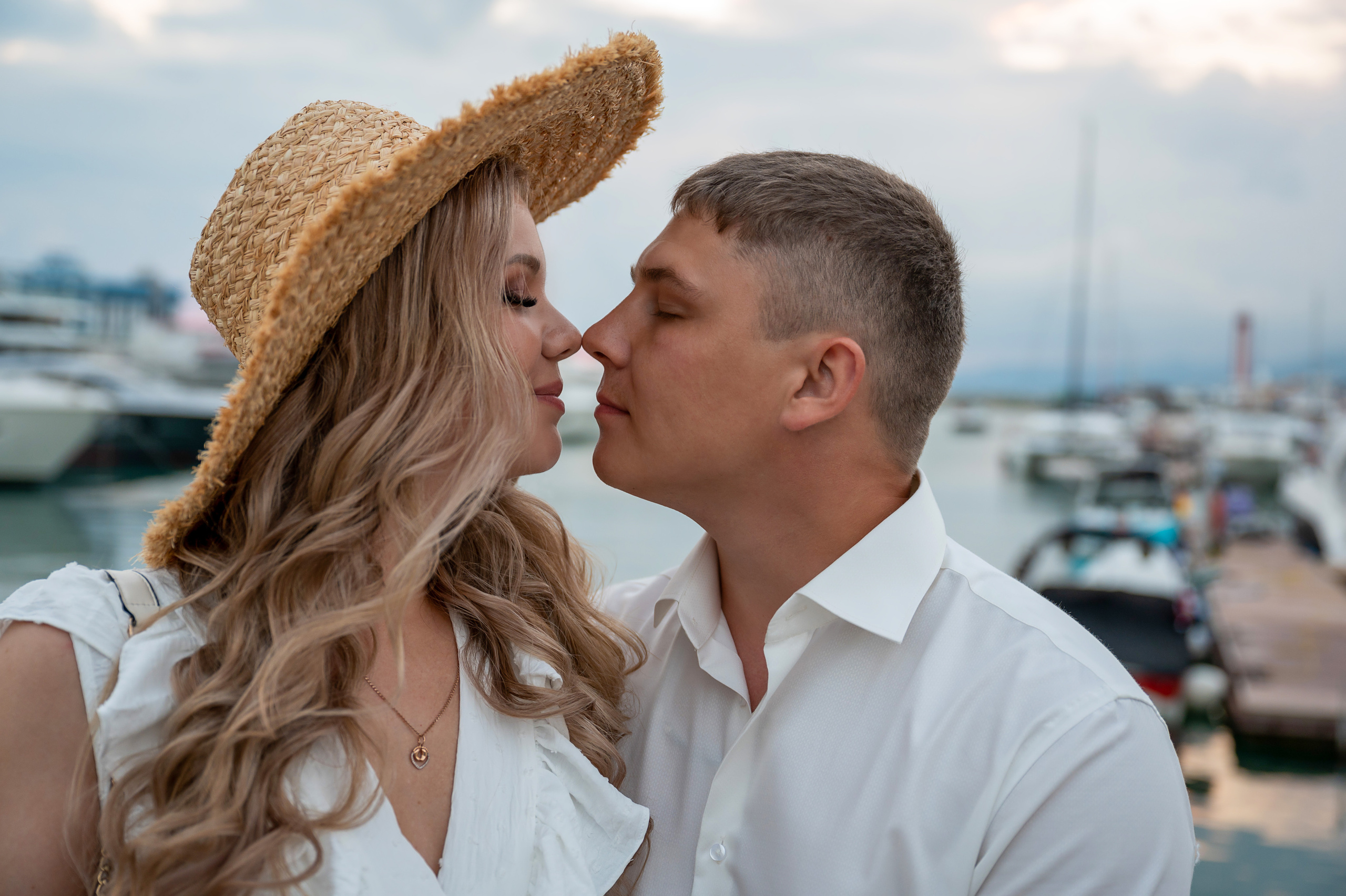 Съемка В Сочи, Лавстори в Сочи, Love Story. Семейный и контент фотограф в Москве Alira