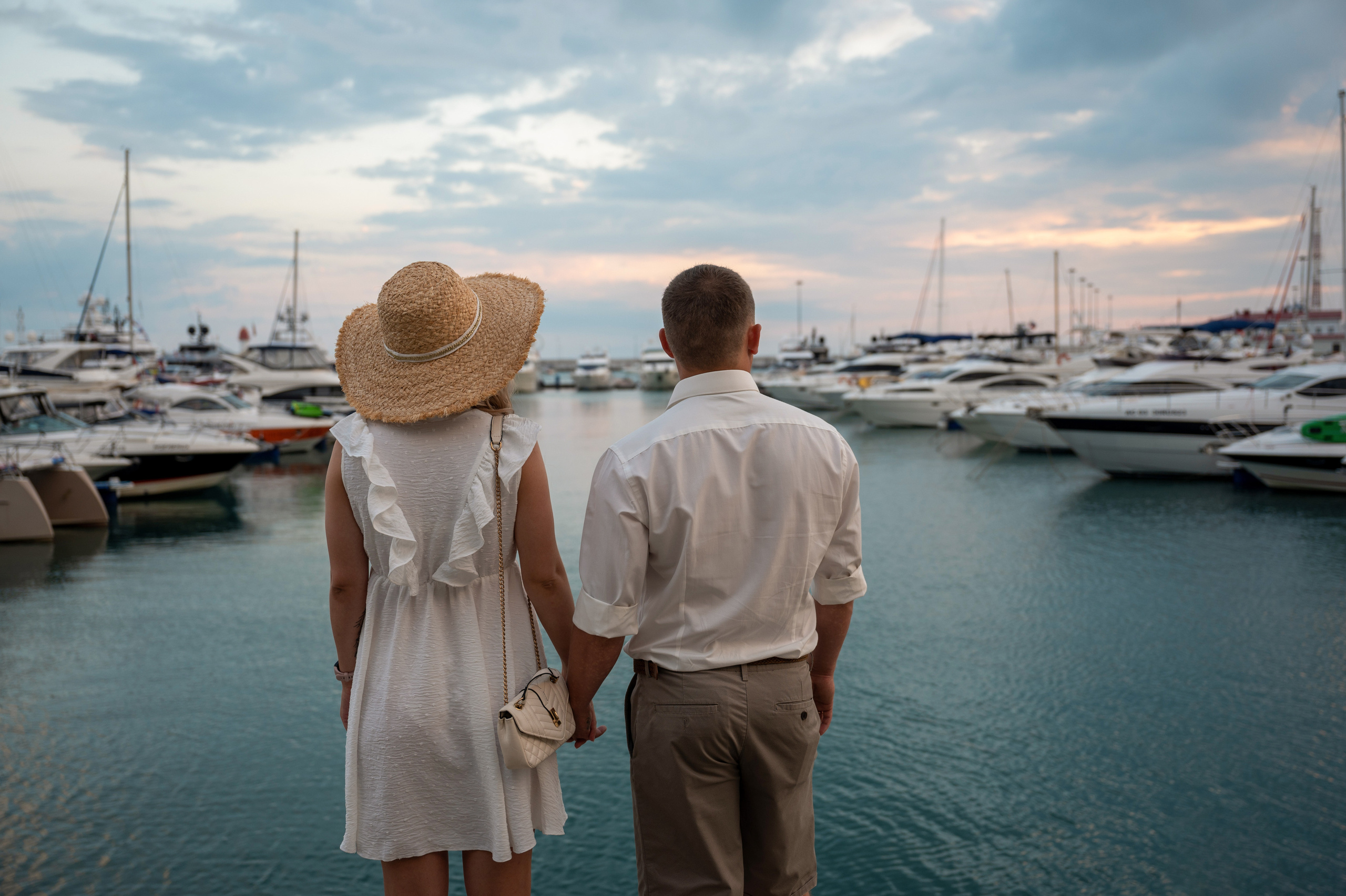 Съемка В Сочи, Лавстори в Сочи, Love Story. Семейный и контент фотограф в Москве Alira