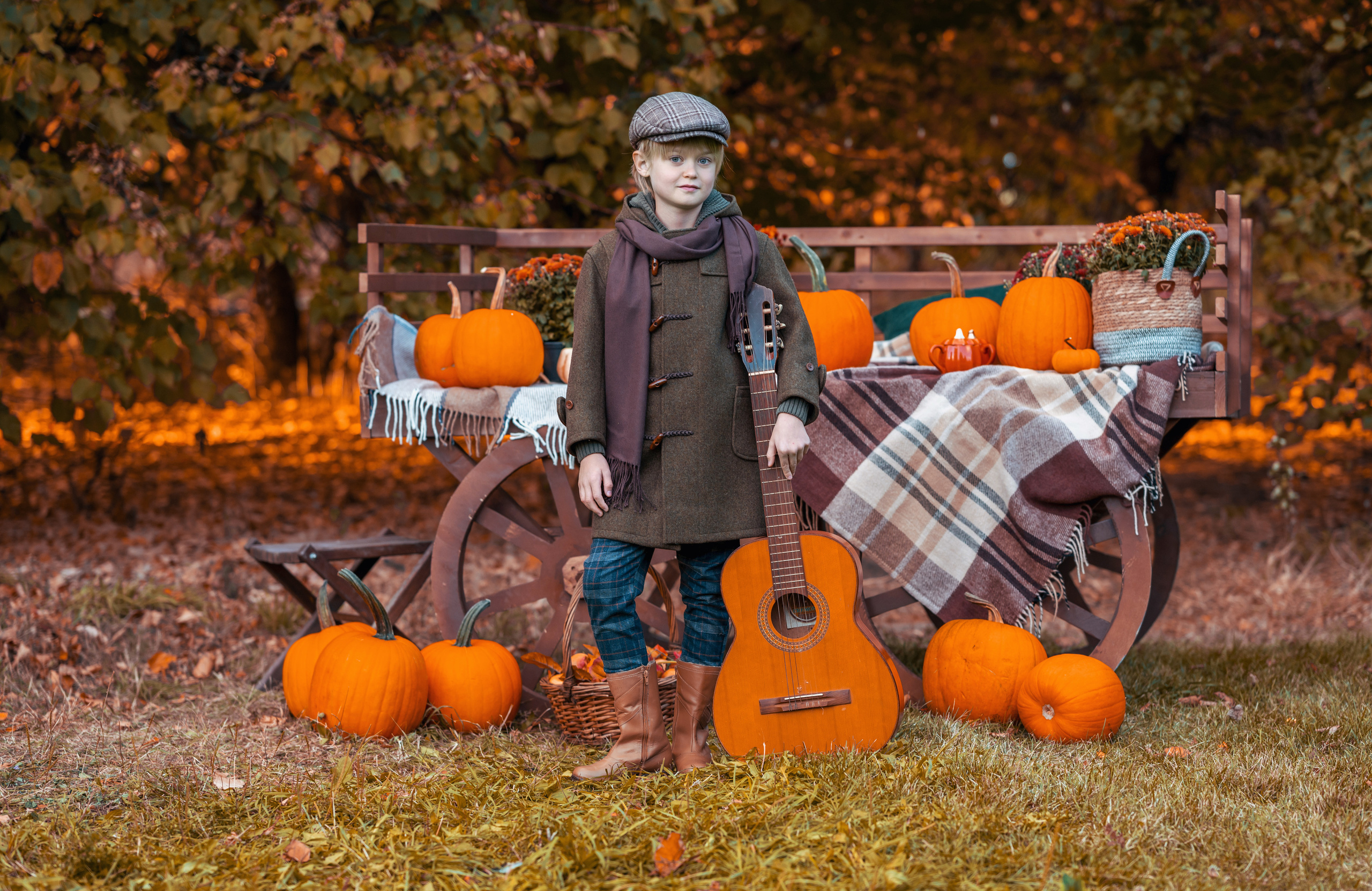 Фотосессия осенью. Семейный и контент фотограф в Москве Alira