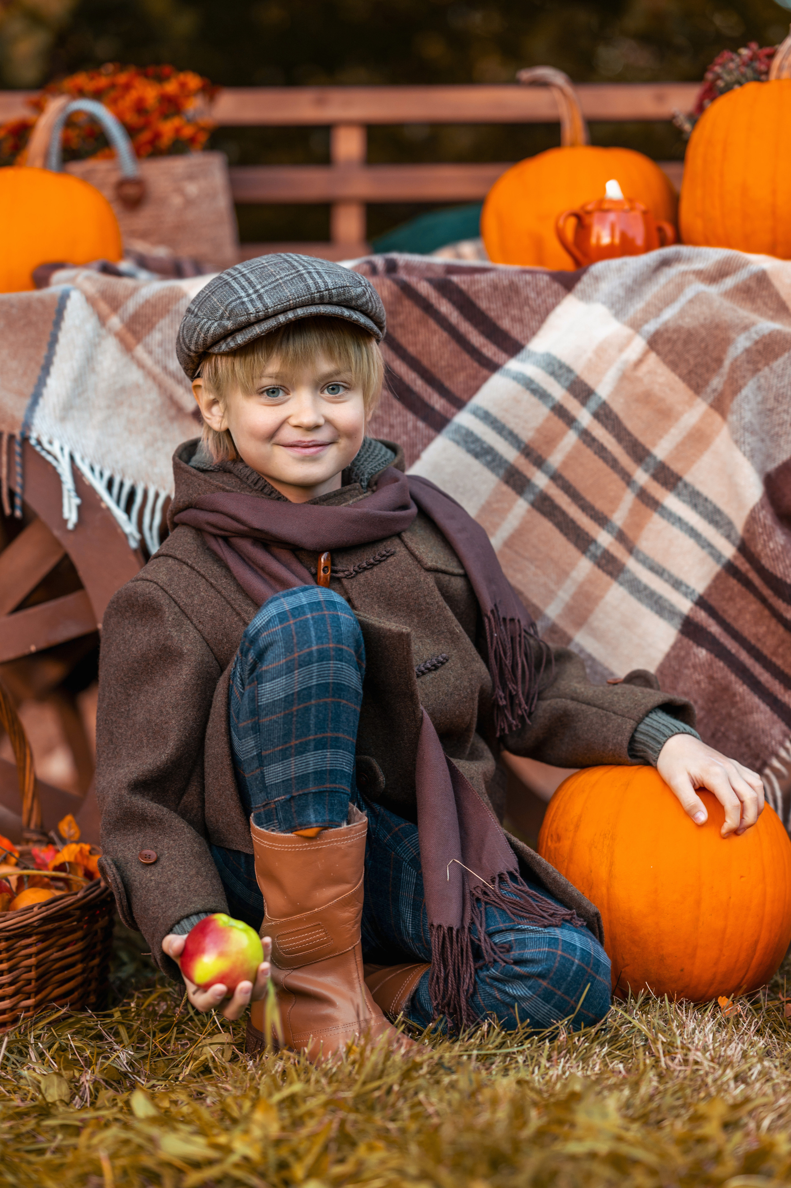 Фотосессия осенью. Семейный и контент фотограф в Москве Alira