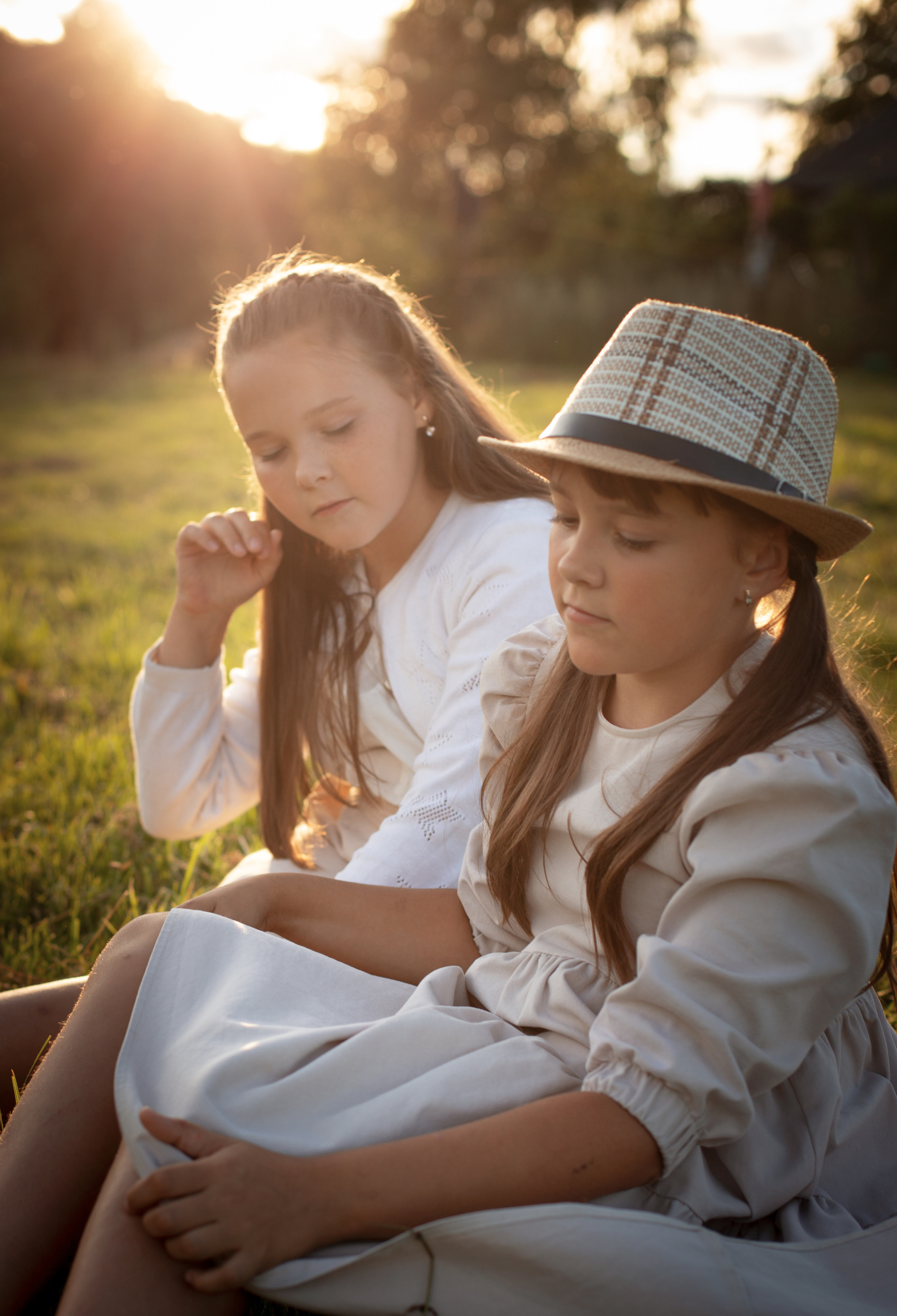 Алеся и Вероника. Веселые сестрички. Семейный и детский фотограф в Минске Владыко Татьяна