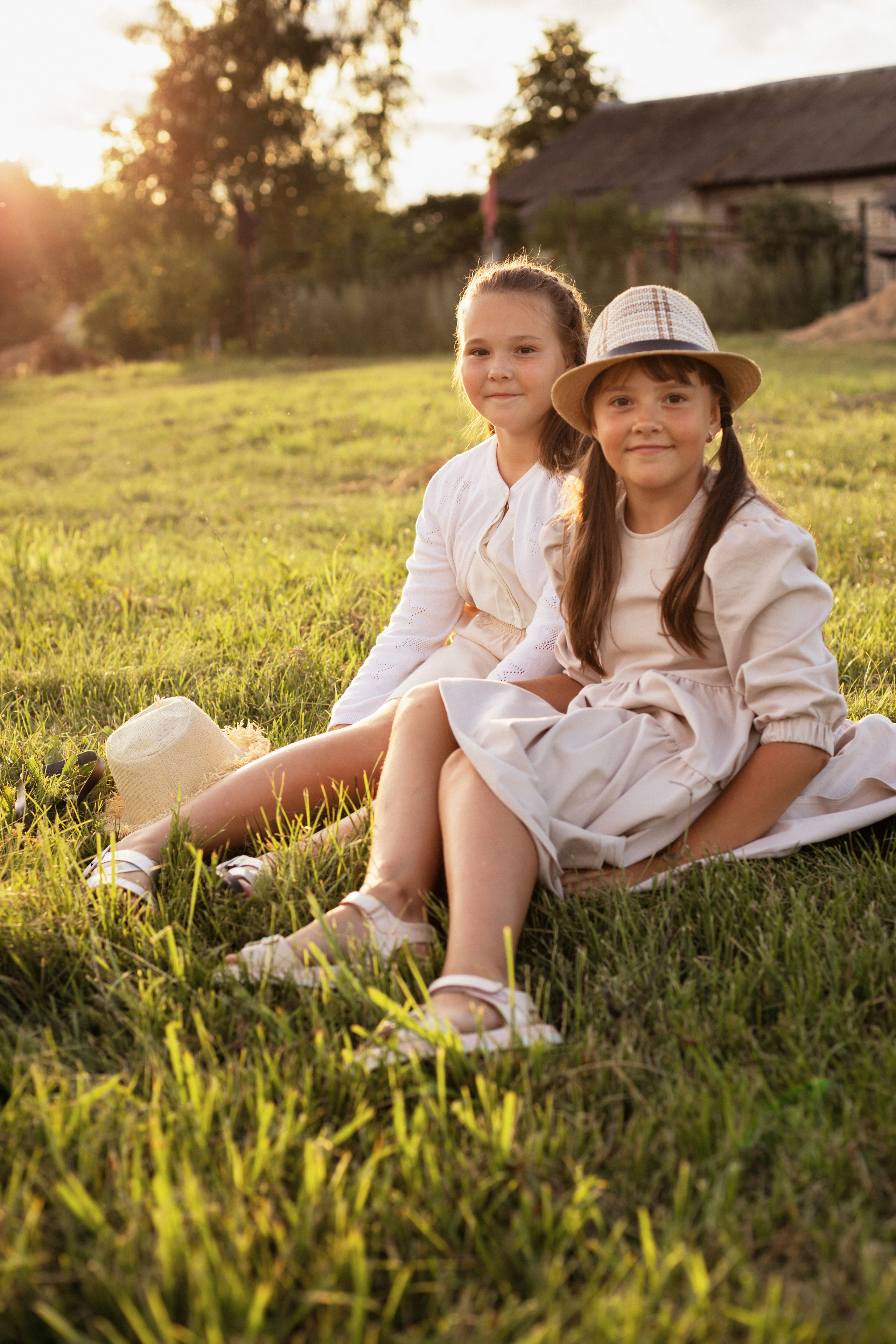 Алеся и Вероника. Веселые сестрички. Семейный и детский фотограф в Минске Владыко Татьяна