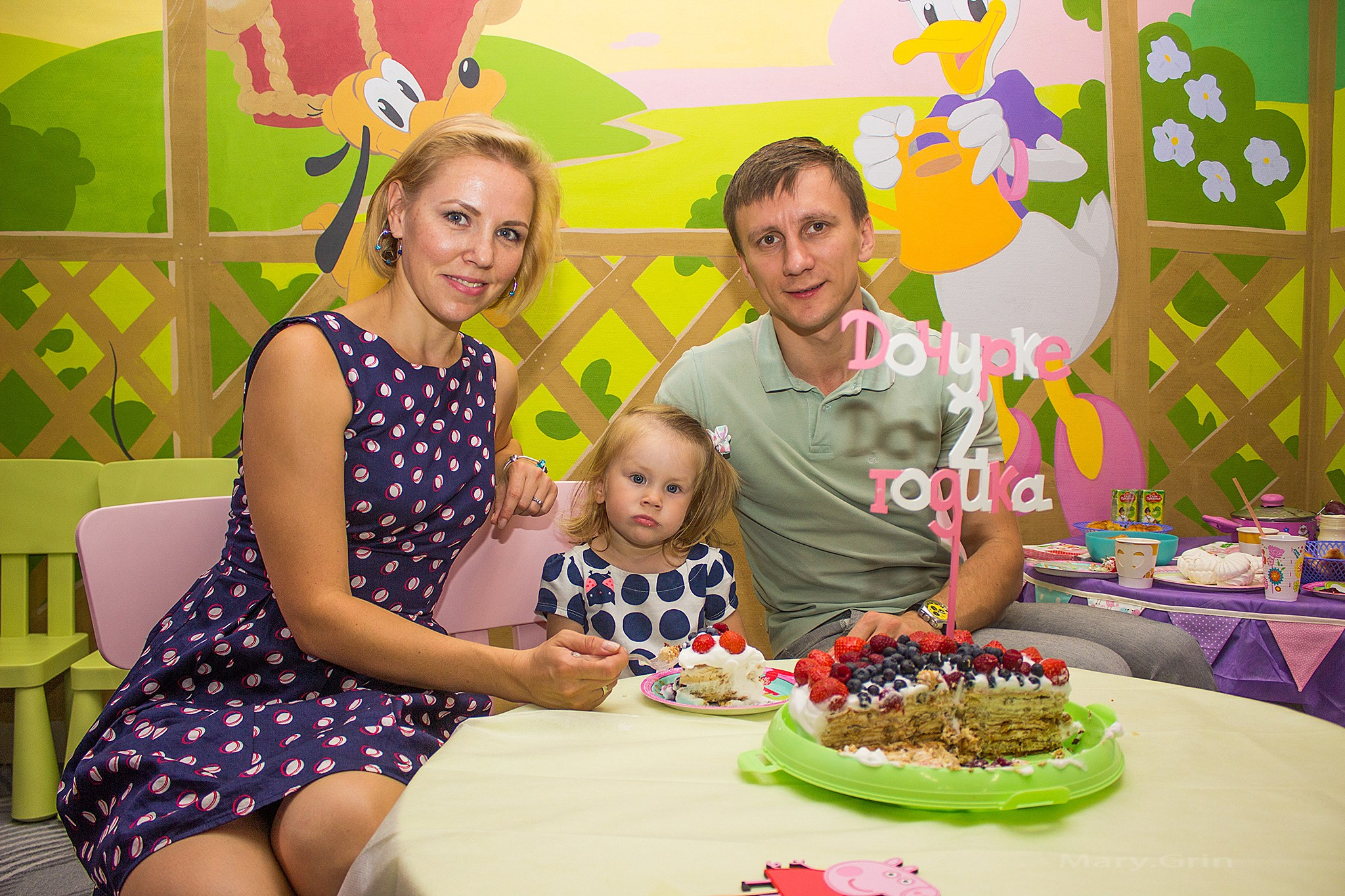 День рождения в стиле свинки Пеппа в Изумрудном городе. Детский и семейный фотограф, фотограф мероприятий Нижний Новгород