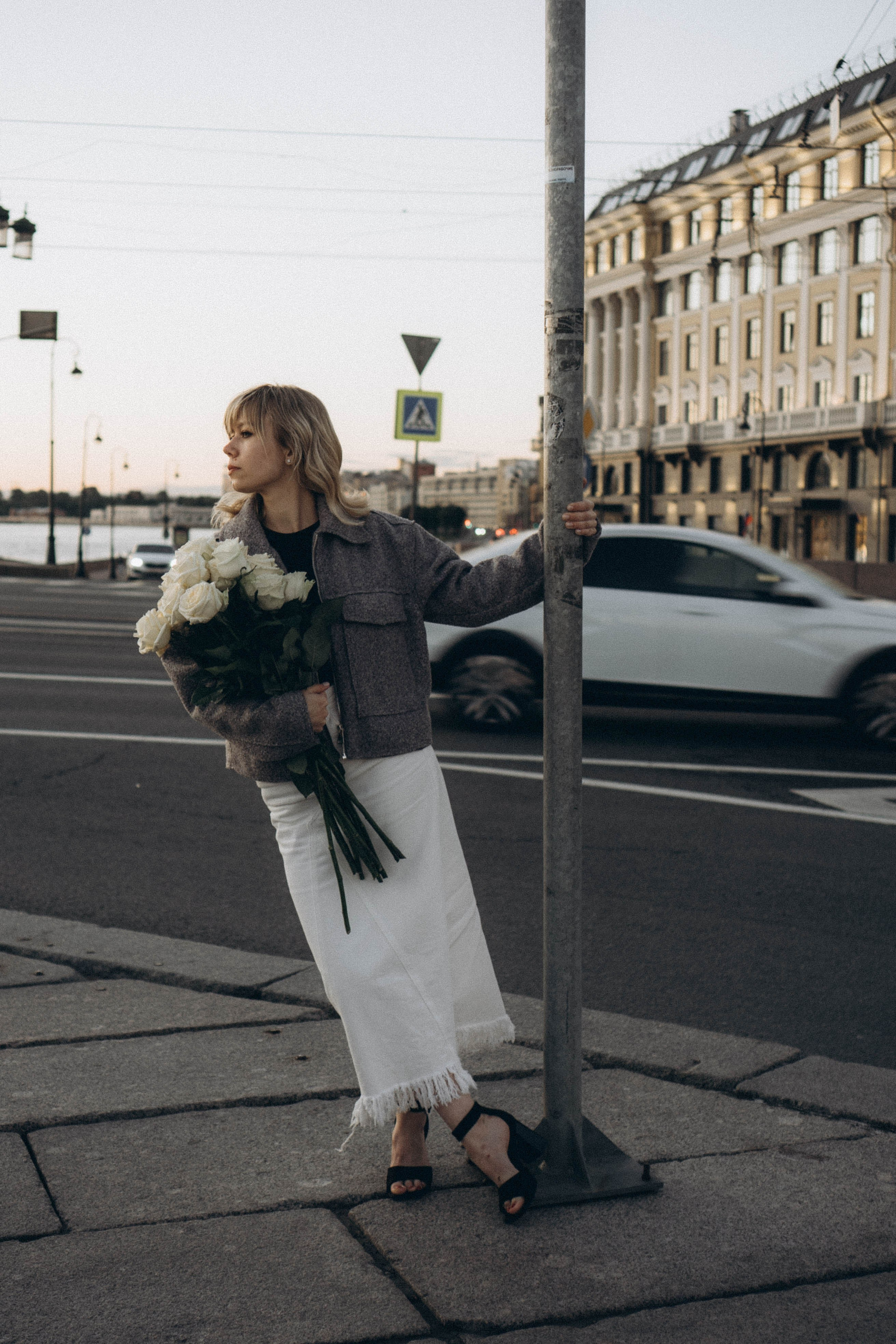 ПРОГУЛКА ПО ГОРОДУ В БЕЛЫЕ НОЧИ (другой вариант). Профессиональный фотограф, Санкт-Петербург — Виктория Богомолова
