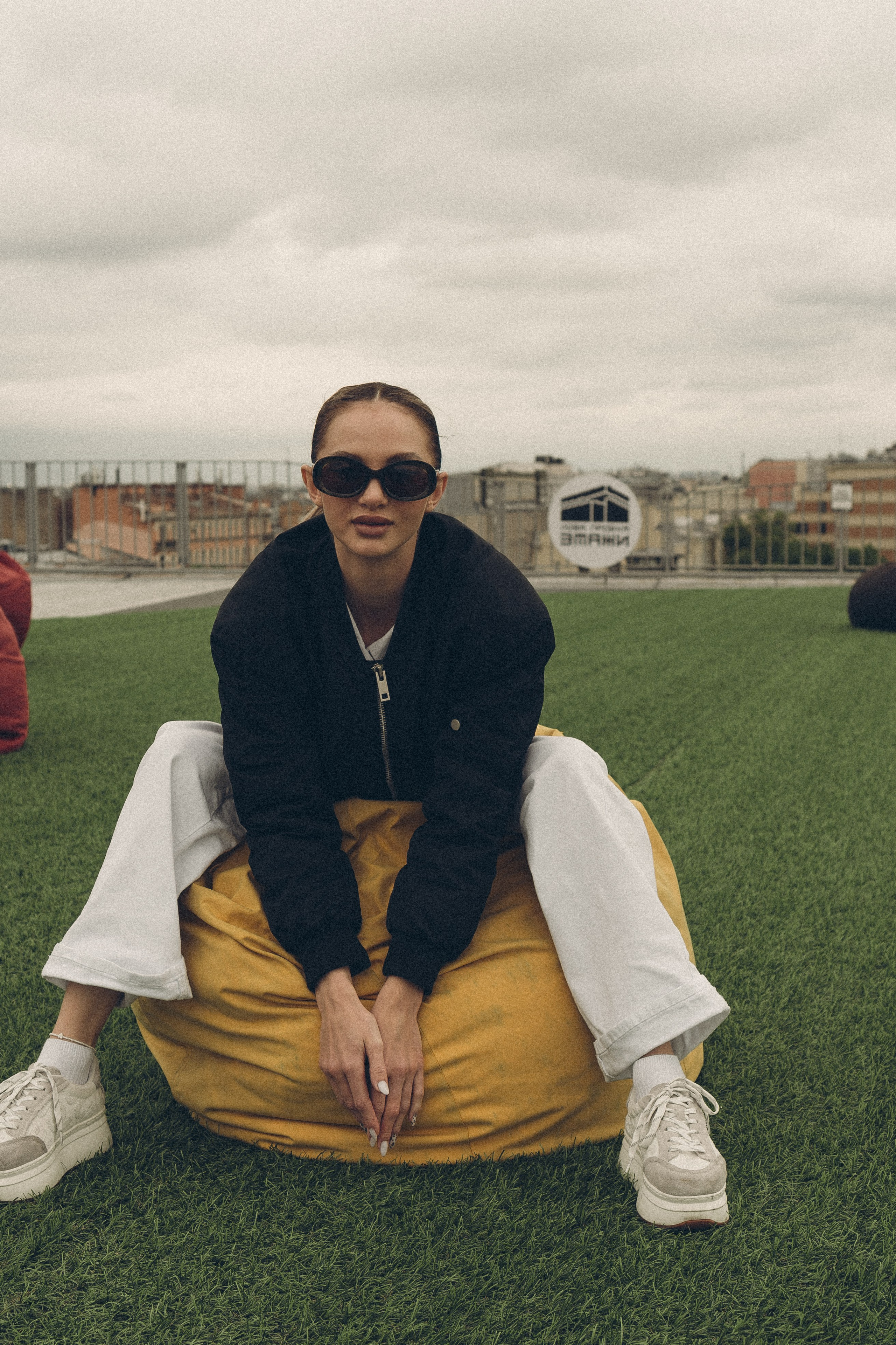 МЫ ГУЛЯЛИ ПРО КРЫШАМ ПИТЕРА. Профессиональный фотограф, Санкт-Петербург — Виктория Богомолова