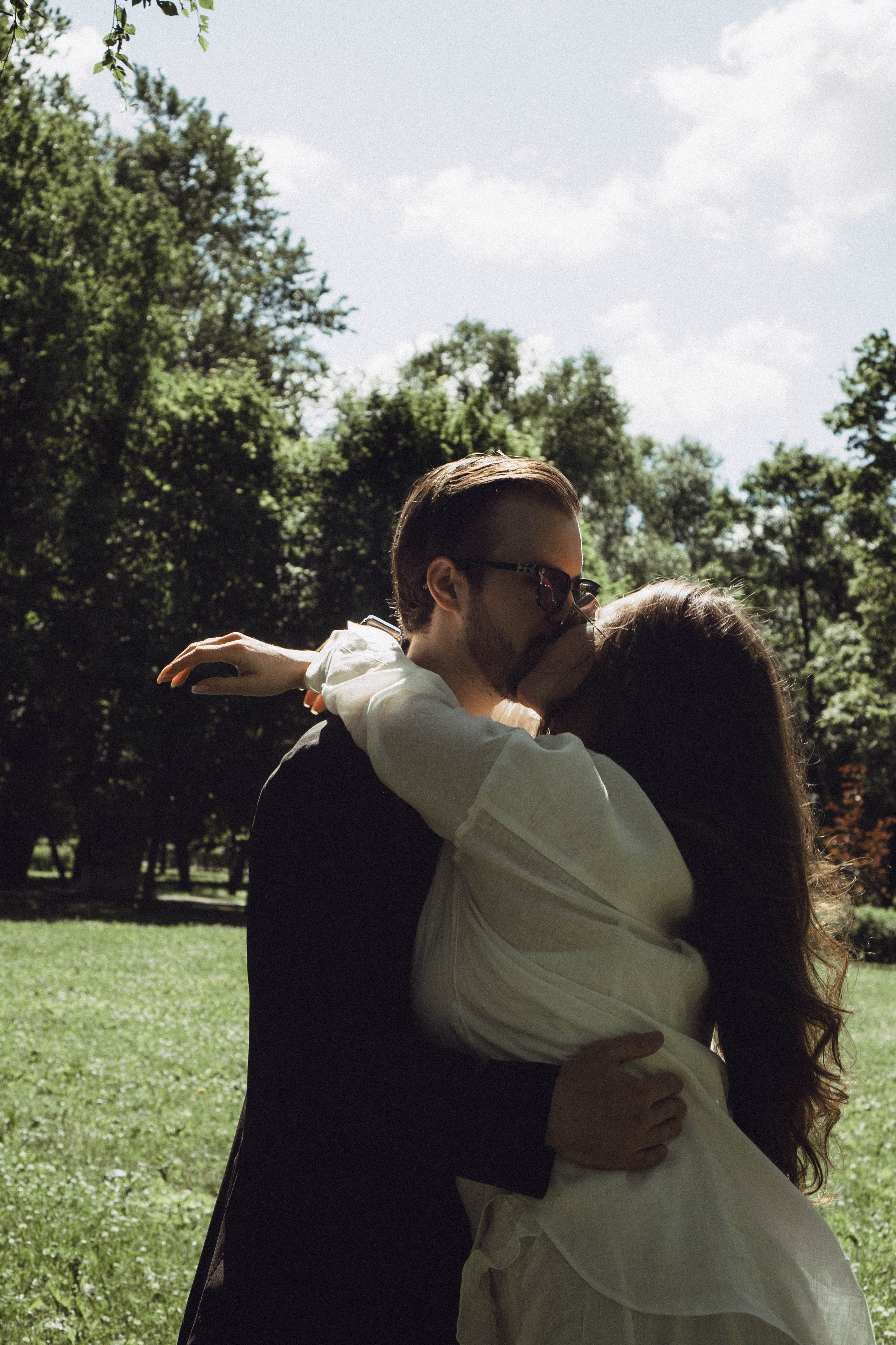 СВАДЕБНАЯ СЬЕМКА В ПАРКЕ ПОБЕДЫ И ПРОГУЛКА ПО МОСКОВСКОМУ ПРОСПЕКТУ. Профессиональный фотограф, Санкт-Петербург — Виктория Богомолова