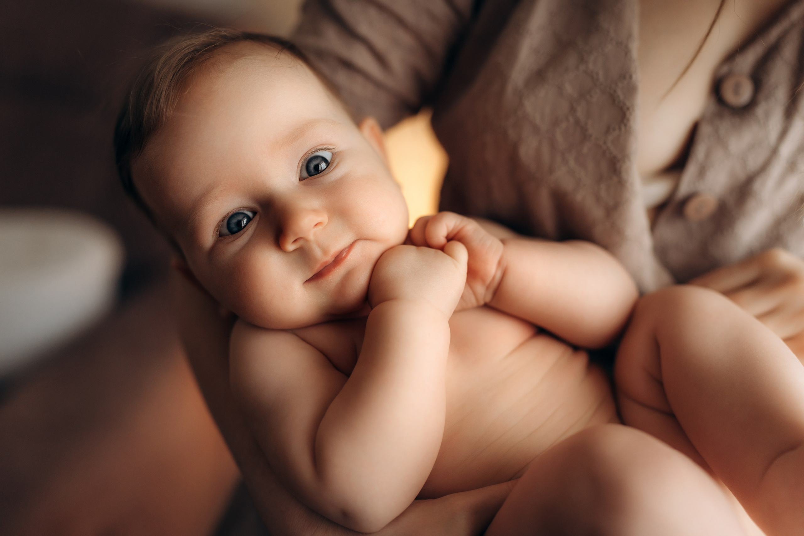 Домашняя фотосессия мамы и дочки. Детский, семейный и ньюборн фотограф в Москве Юлия Шуарт