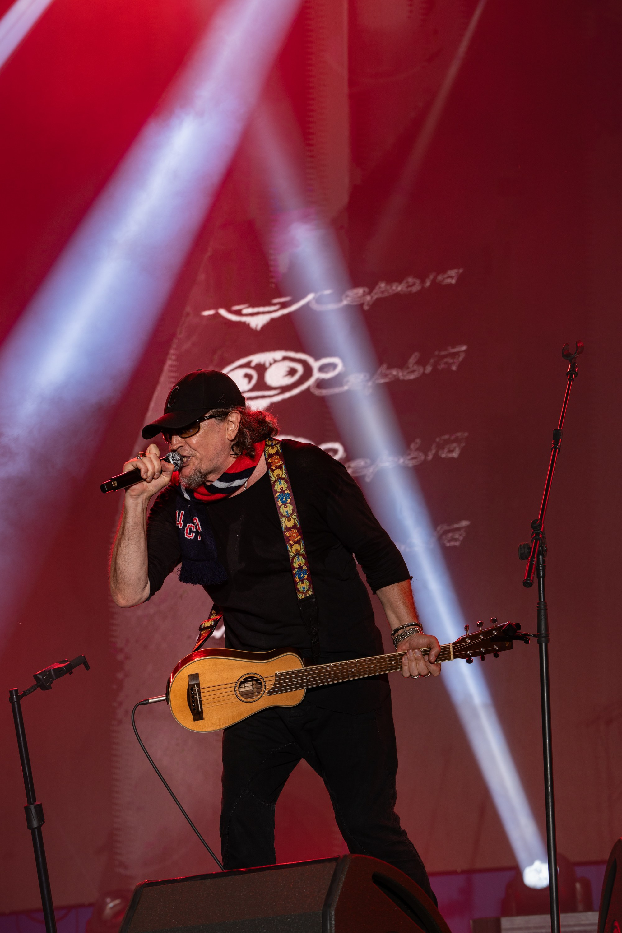 Группа Серьга и Сергей Галанин на ЦСКА ФЕСТ 2024. Сайт Алматинского НЮ АРТ, будуар и фэшн фотографа Дениса Карпенко