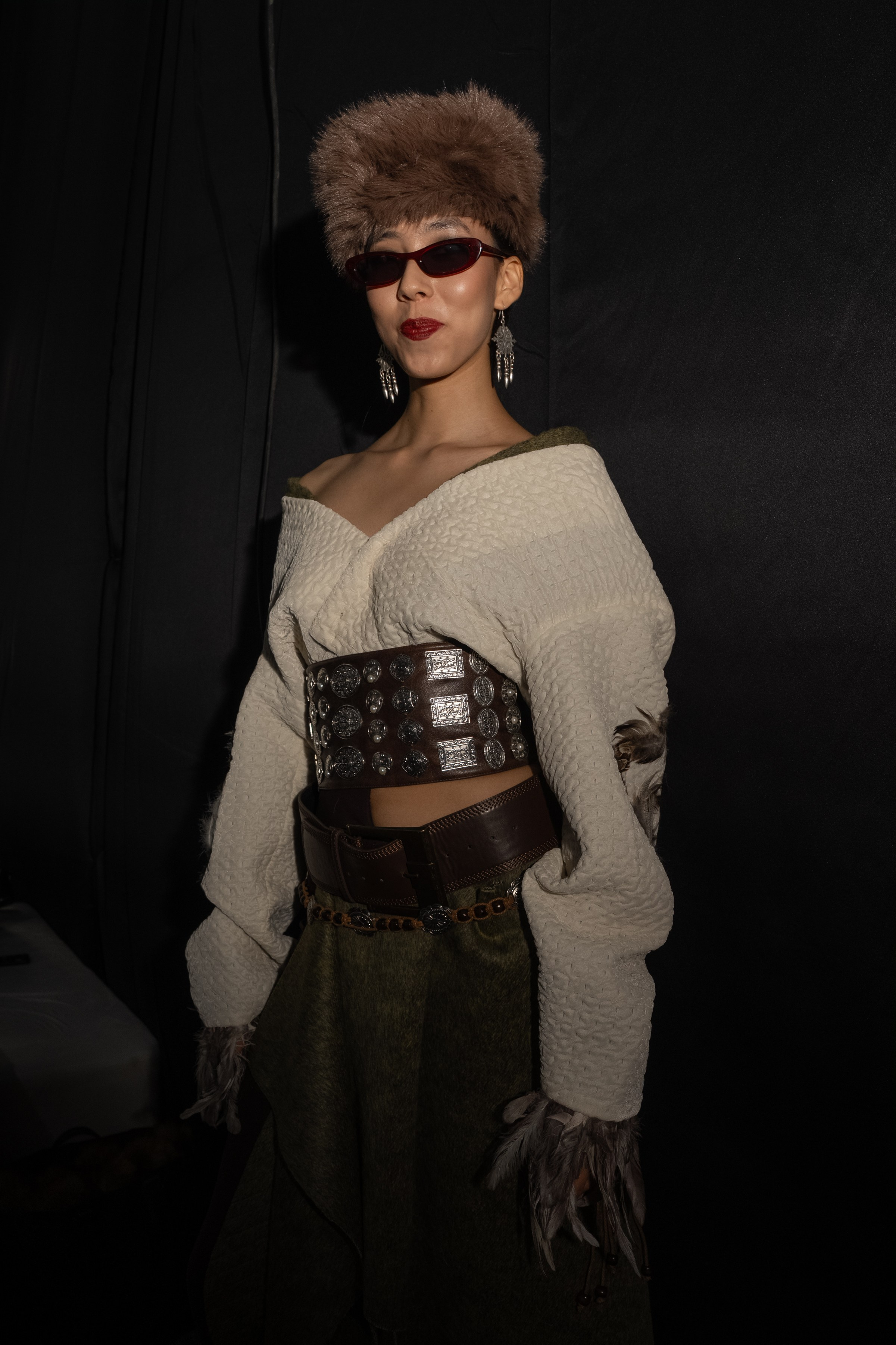 Visa Fashion week Almaty Backstage Day 3. Сайт Алматинского НЮ АРТ, будуар и фэшн фотографа Дениса Карпенко