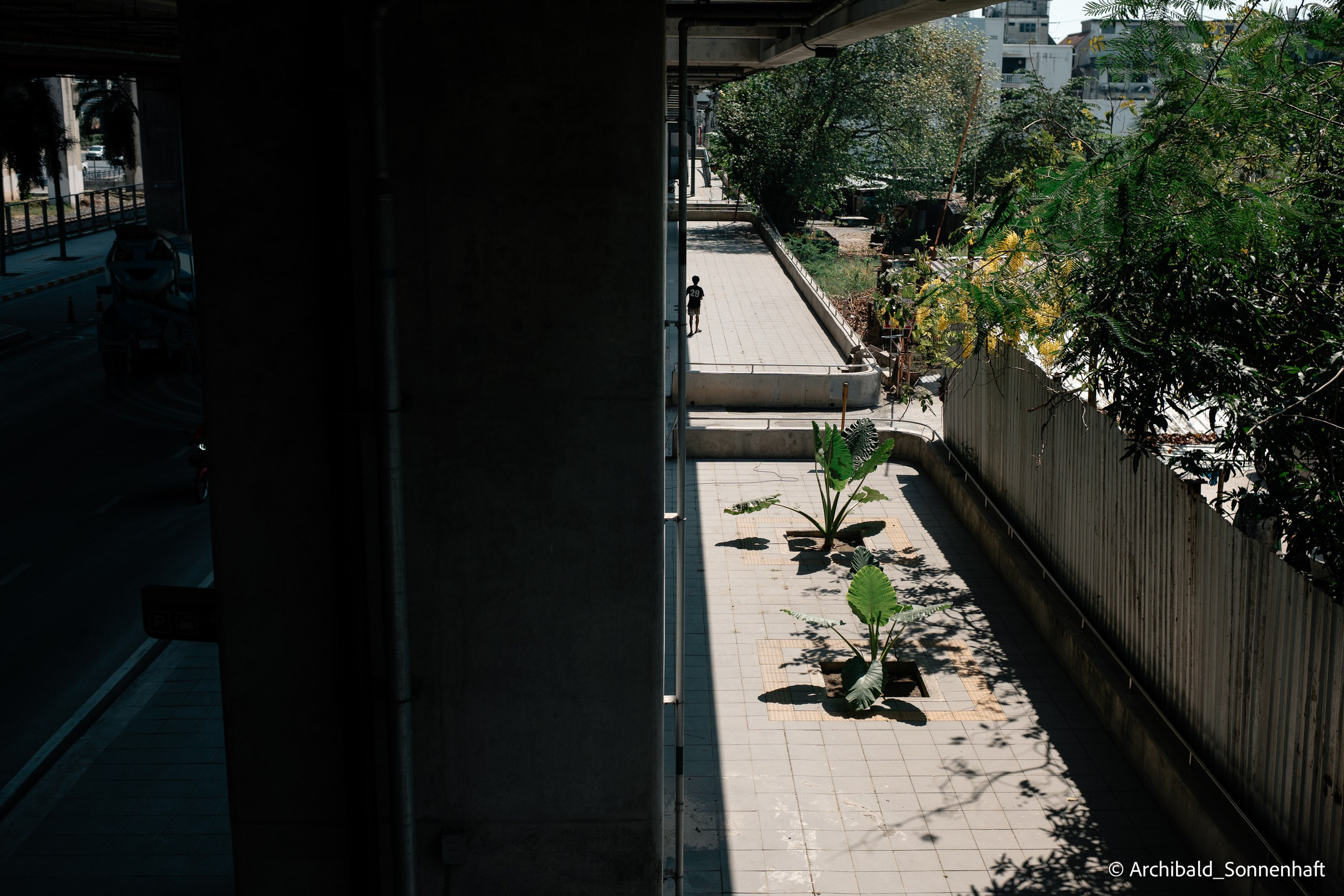 Couple of days in Thai. Photographer in Guangzhou, China. Archibald Sonnenhaft