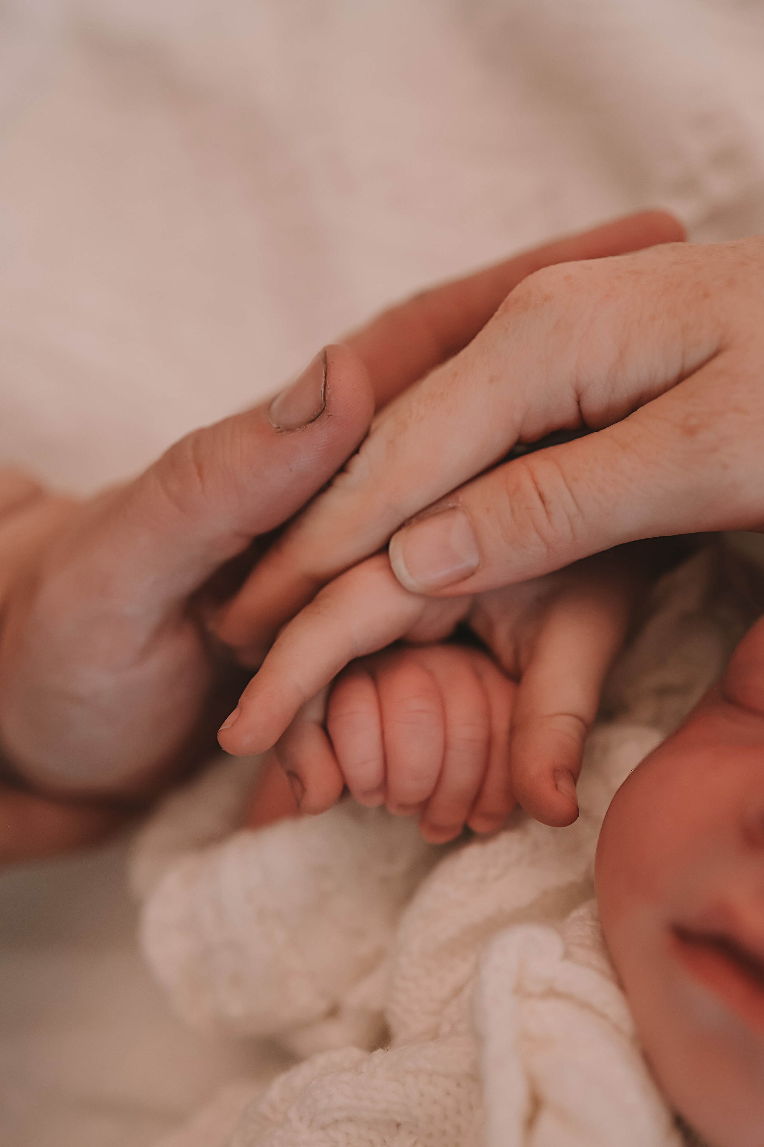 Ефим, 2 недели. Семейный фотограф Тюмень, фотограф на роды Салмина Мария