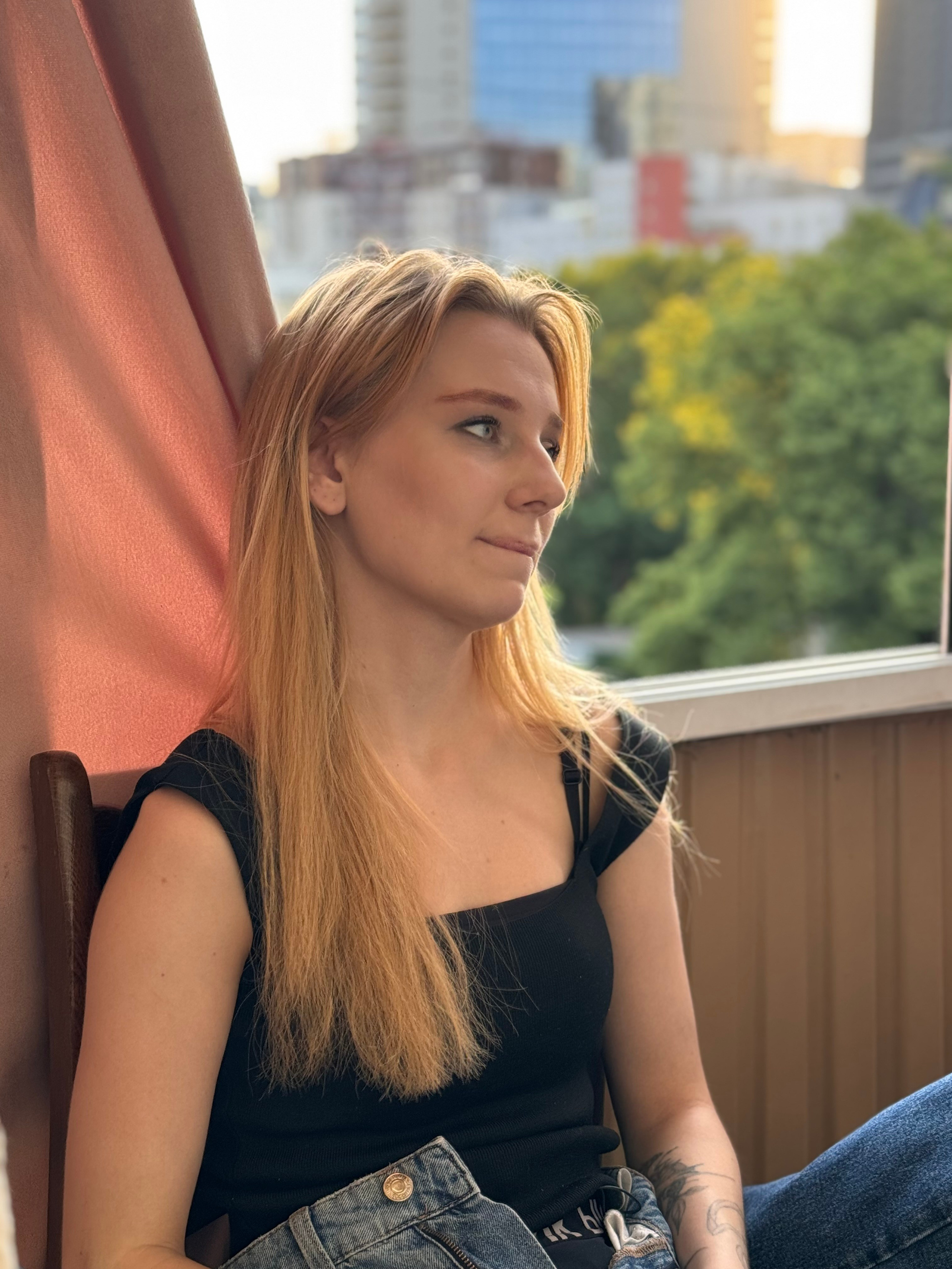 Режиссер Арсений Ганчуков, полный метр «Московские твари». Фотограф, оператор и рилсмейкер в Москве — Ася Палагута