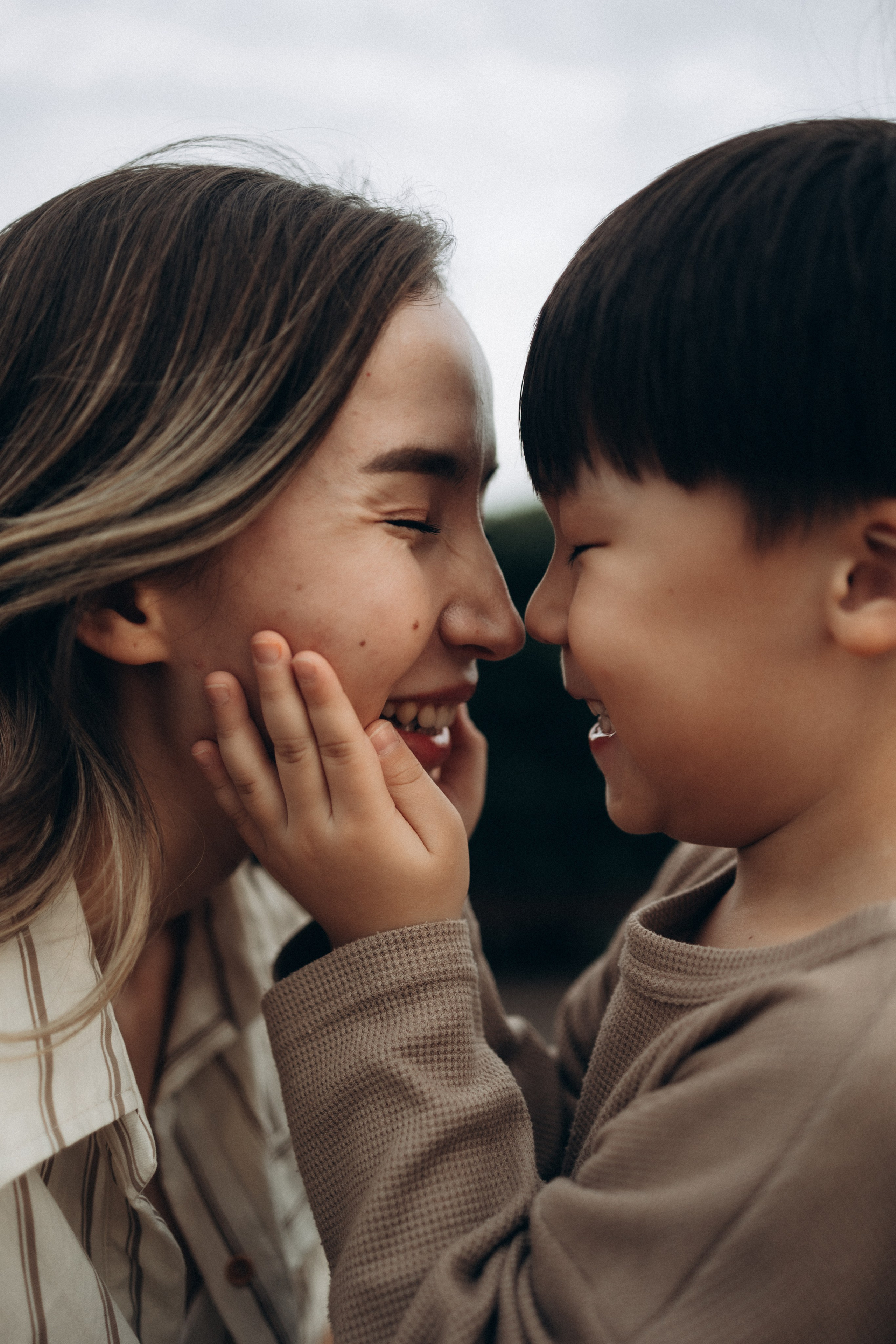 Уля и Джун семейная история мамы и сына🤍. Фотограф Артем Бросов в Санкт-Петербурге и Дубае