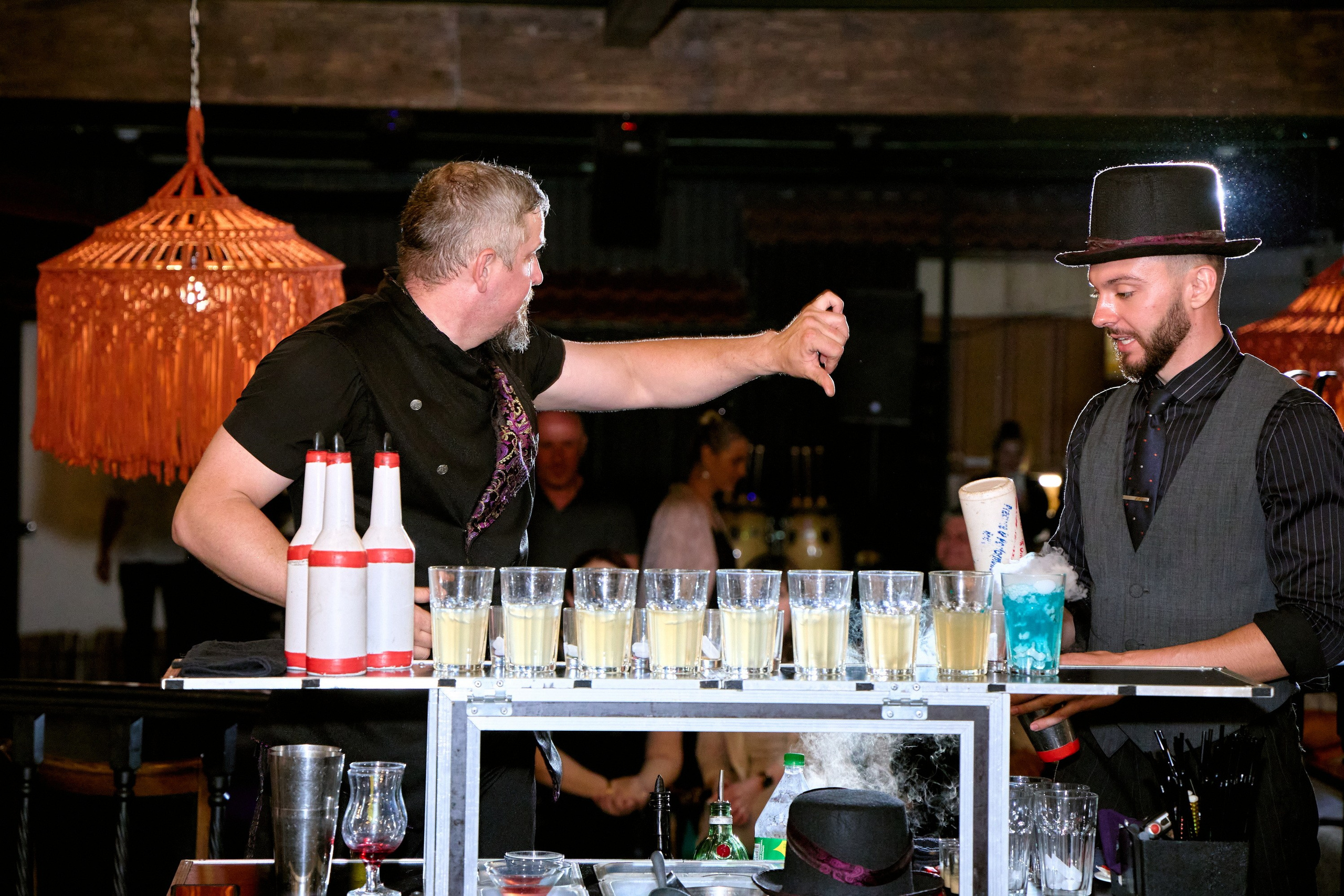 Выпускной 35 Сош. Фотограф Выпускные альбомы Таганрог Сергей Коробченко