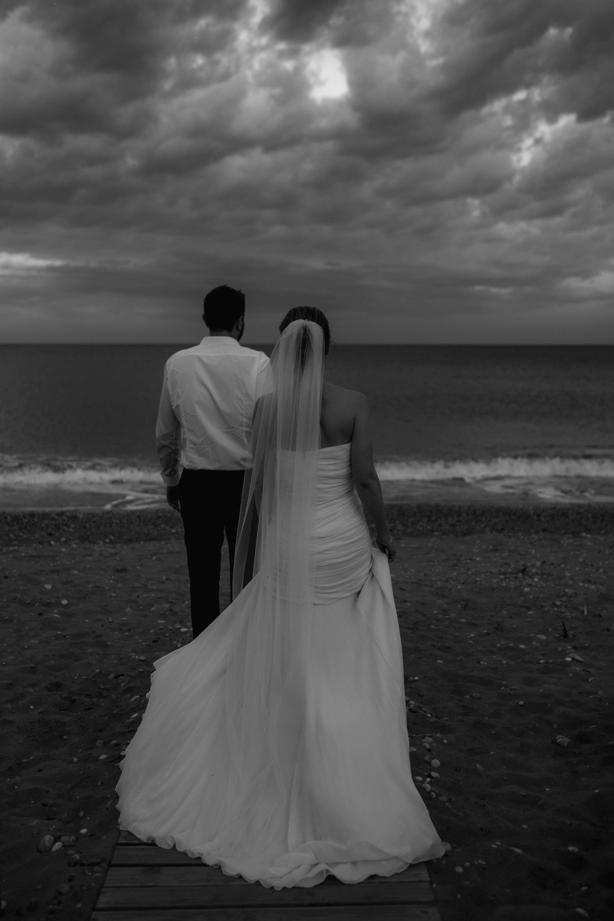 Rhodes (soon). Сентиментальная свадебная фотография