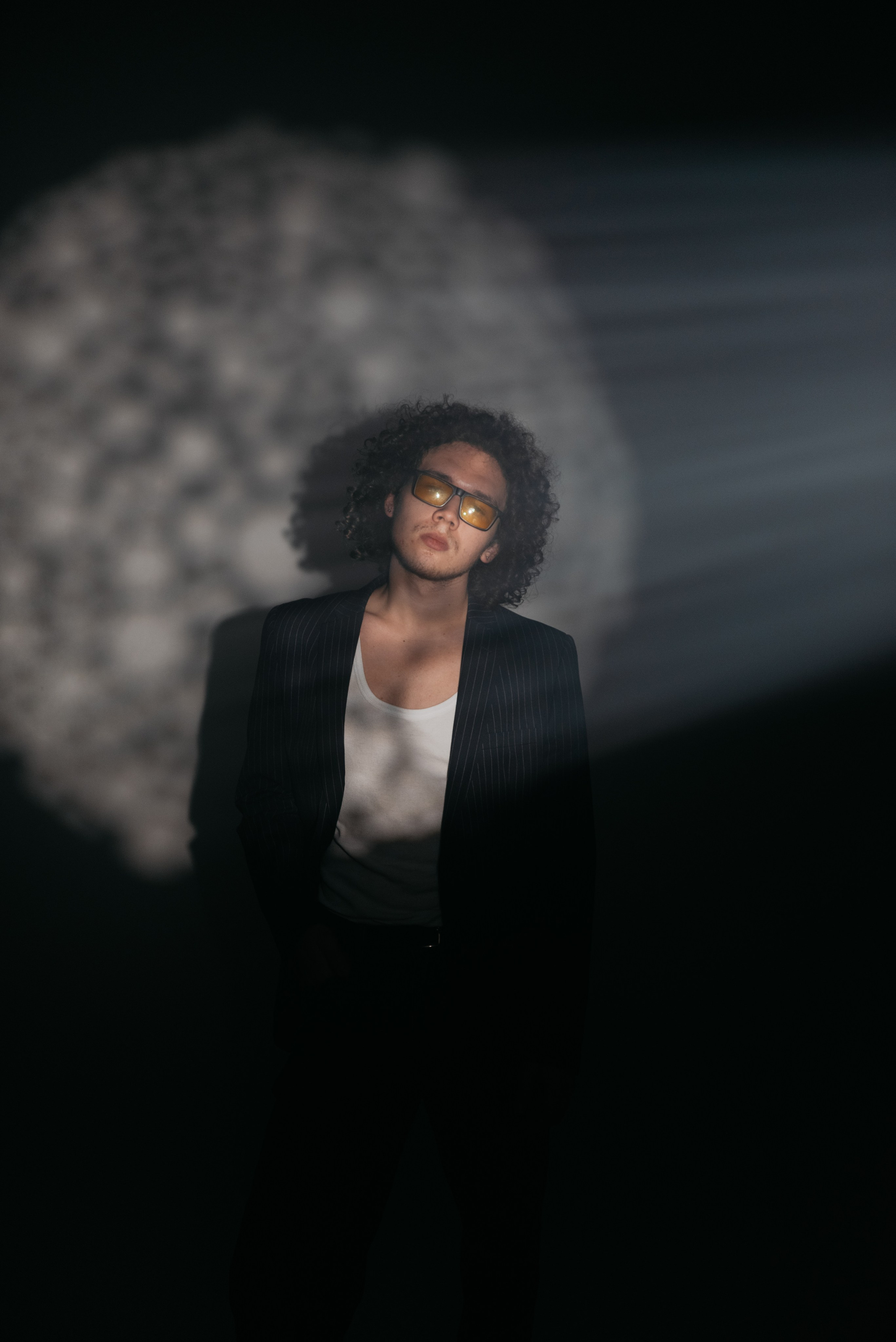 Съемка в студии — луна