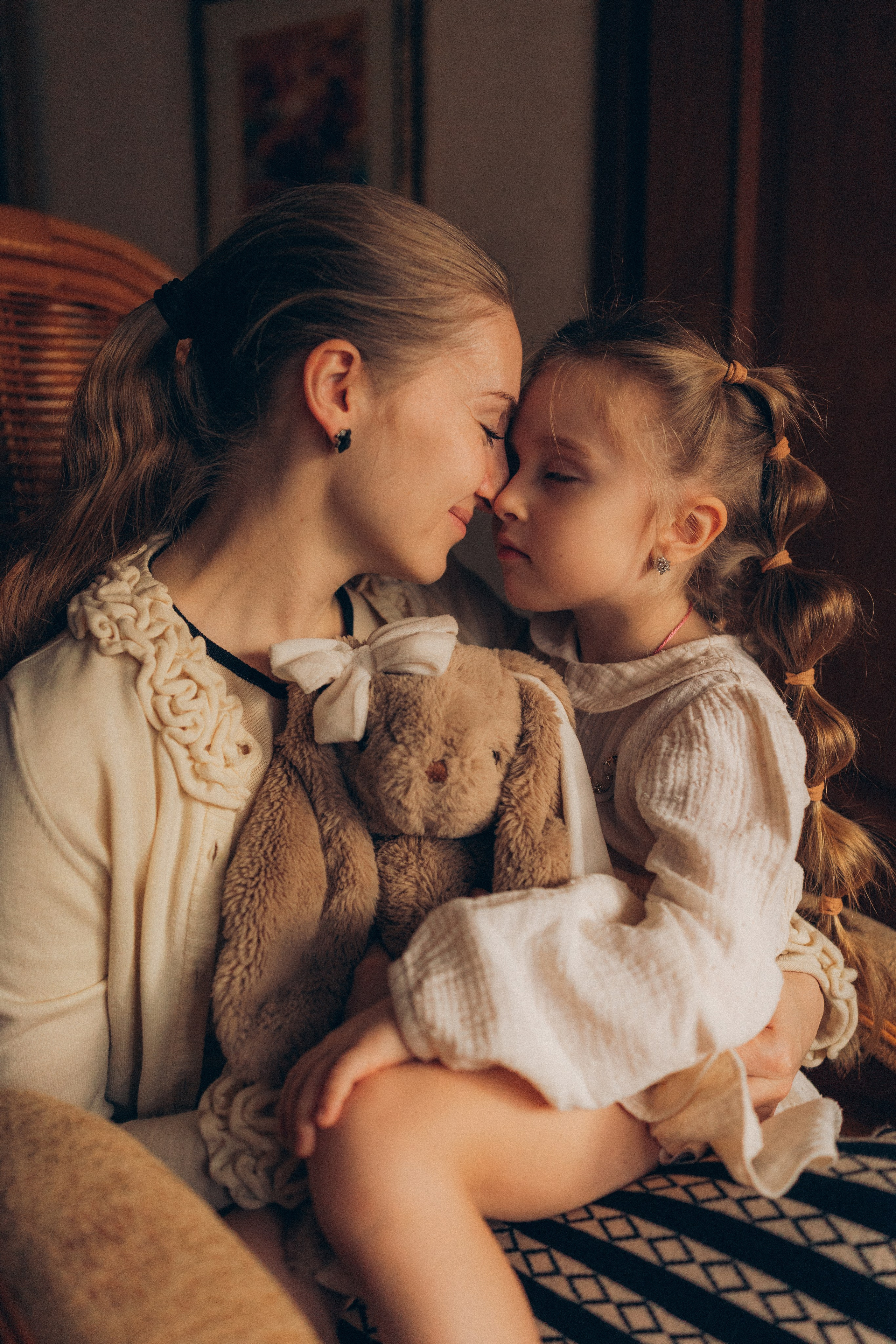 Семейные фотосессии (в студии, на улице или у вас дома). Фотограф Антонина Знак. Семейные фотосессии. Москва и МО