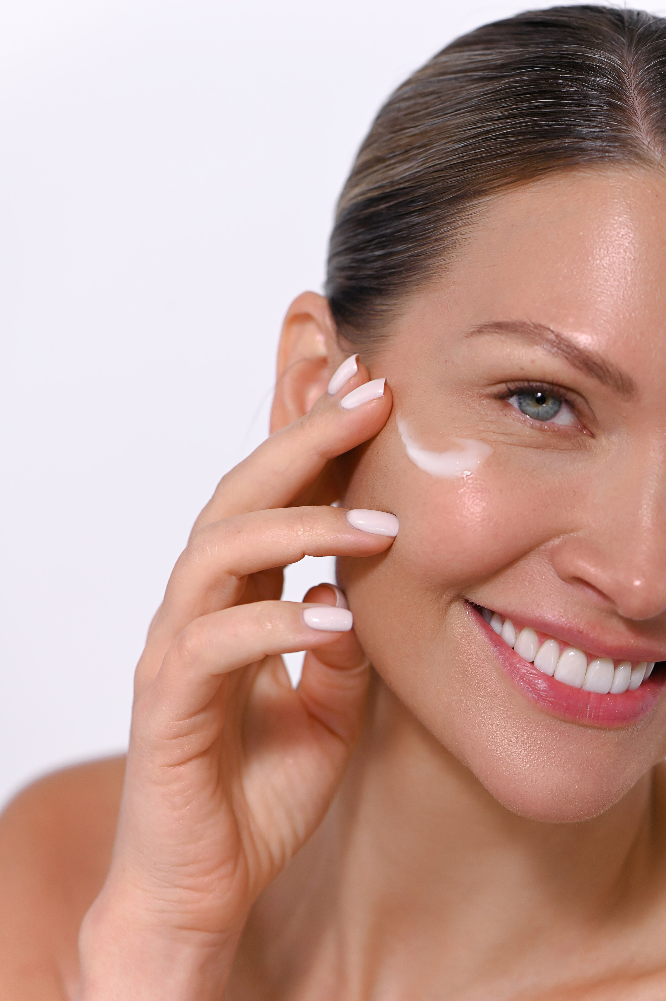 Бренд косметики «Booster Bar». CREAM PHOTO