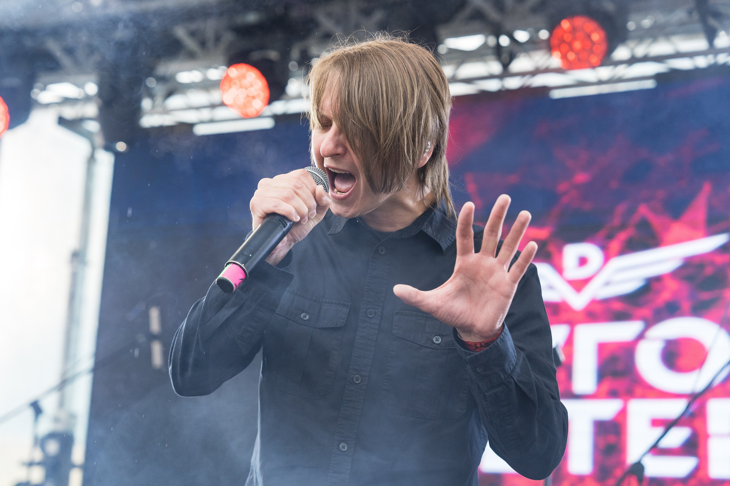 Фотоотчет с главного панк-рок фестиваля страны Anti-Party 2025. Фотограф Николай Прокофьев модельные тесты в Москве