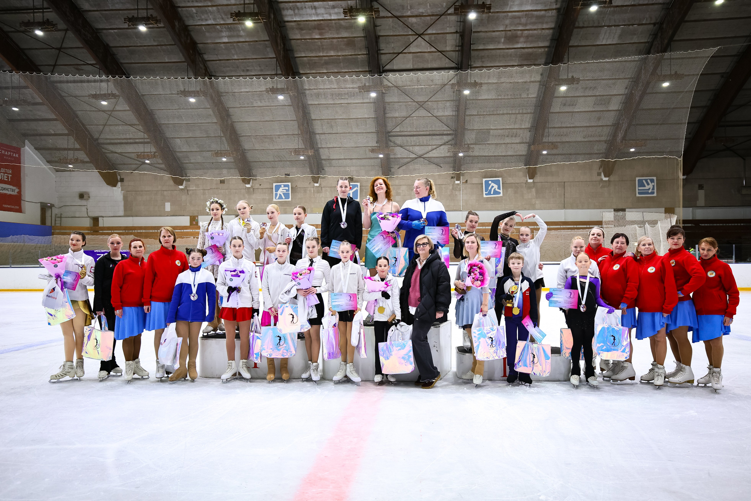 КУБОК CANDY 2025 В АРХАНГЕЛЬСКЕ НАГРАЖДЕНИЕ. ФК Фотограф в Санкт-Петербурге Наталья Понарина