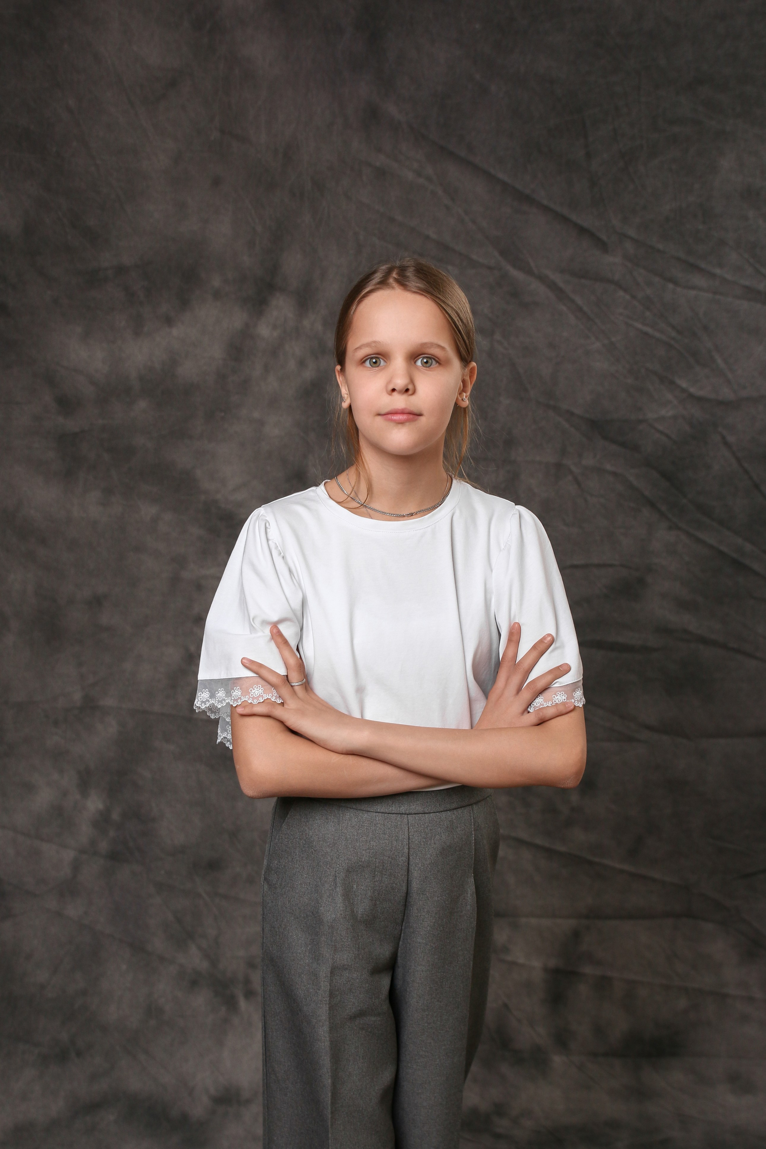 Выпускной фотоальбом "Портрет". Выпускные альбомы в Тюмени для школ, садов, вузов спортивных секций