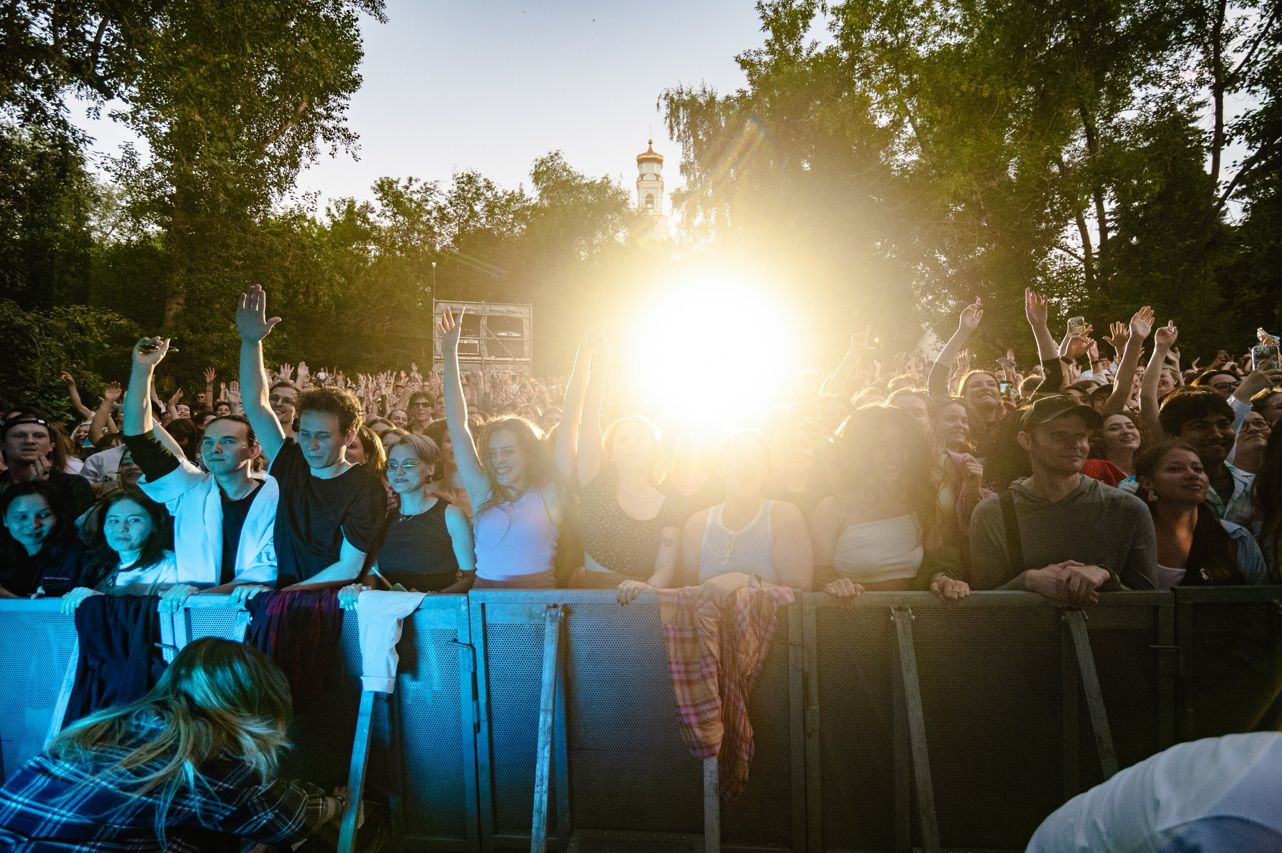 Стереолето Екатеринбург. Харитоновский парк. Репортажный и концертный фотограф Алексей Патентный в Екатеринбурге