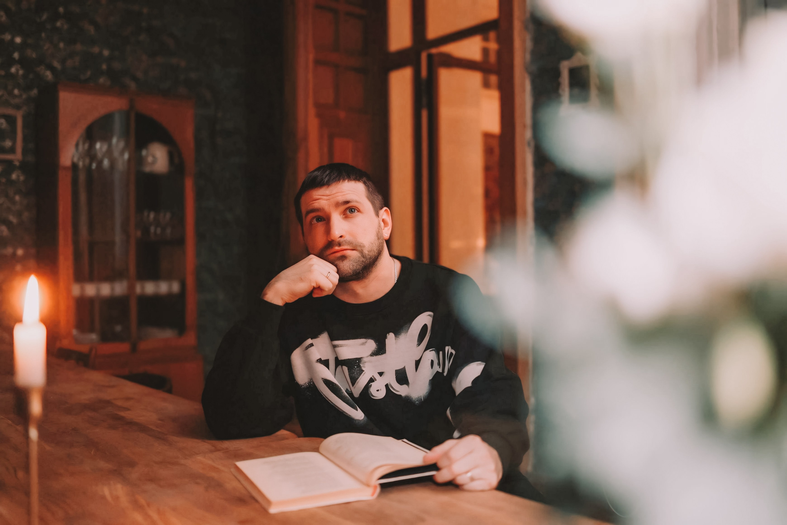 Серьёзный снаружи — тёплый внутри. Портретный и семейный фотограф в Москве Мария Иванова