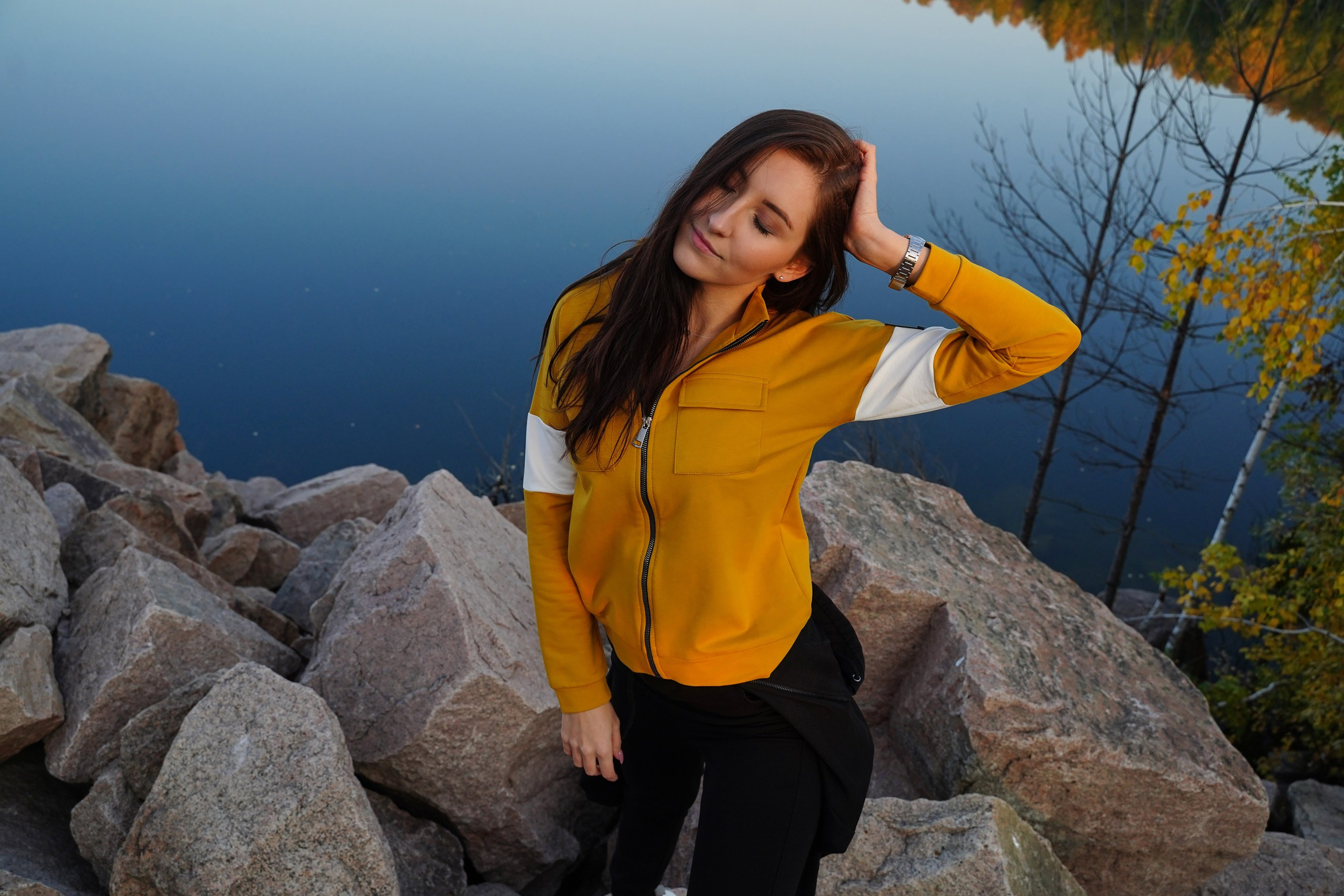 Маша. Осень