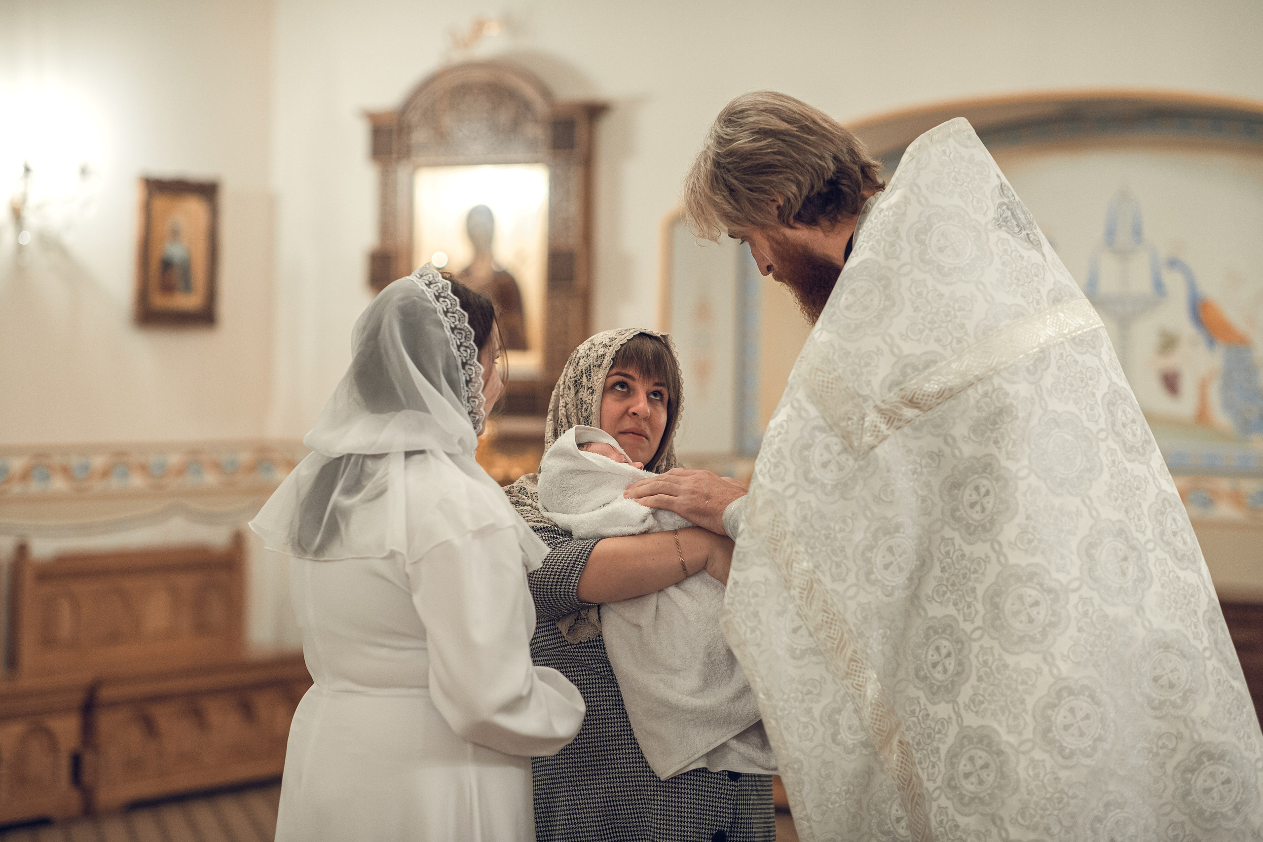 Крещение Полины. Фотограф на крещение в Рязани. Семейный фотограф