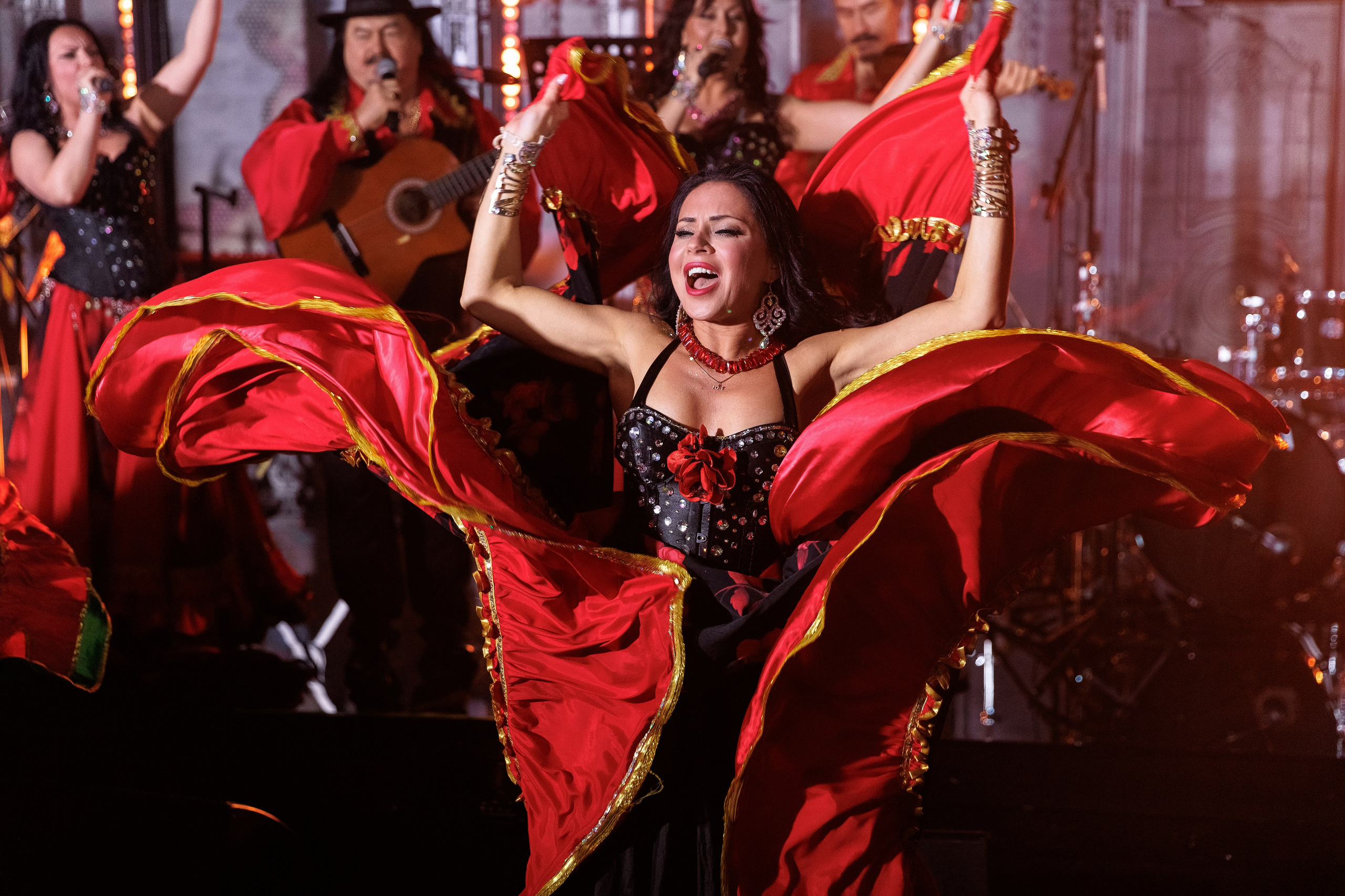 Новогодний ужин Сбер