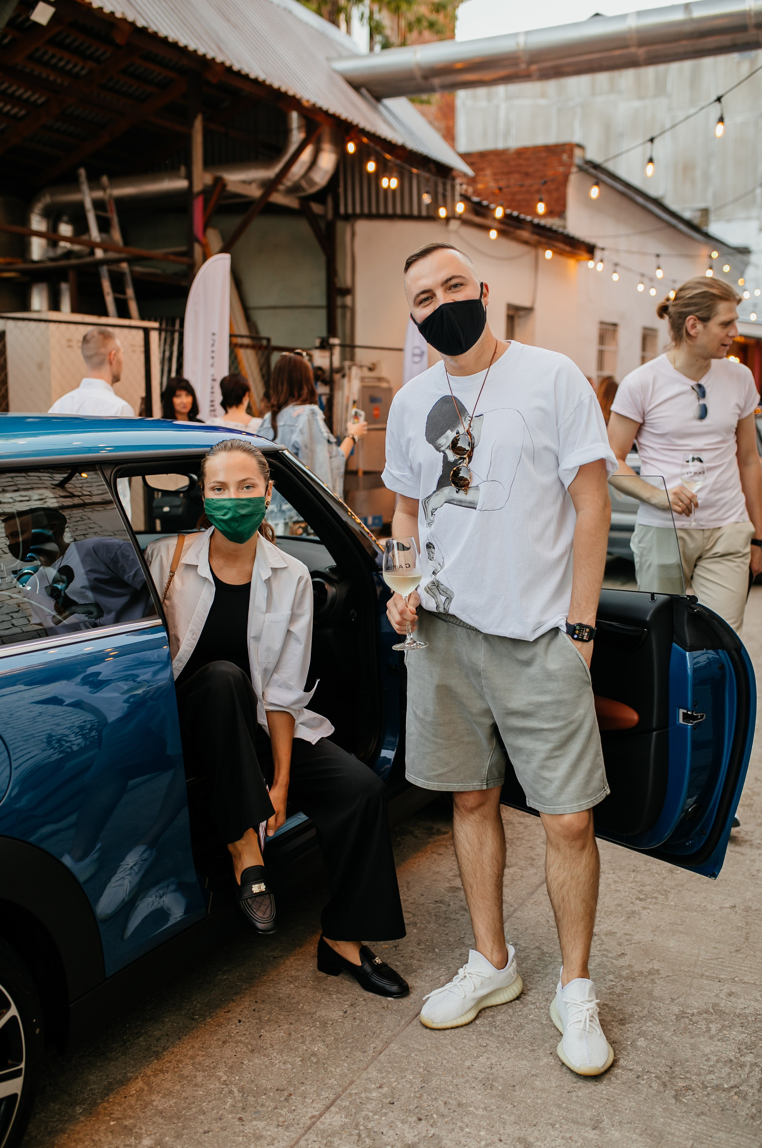 New MINI Cooper в Гоголь Центре. Репортажный, event, концертный и backstage фотограф из Москвы Виталий Кривцов