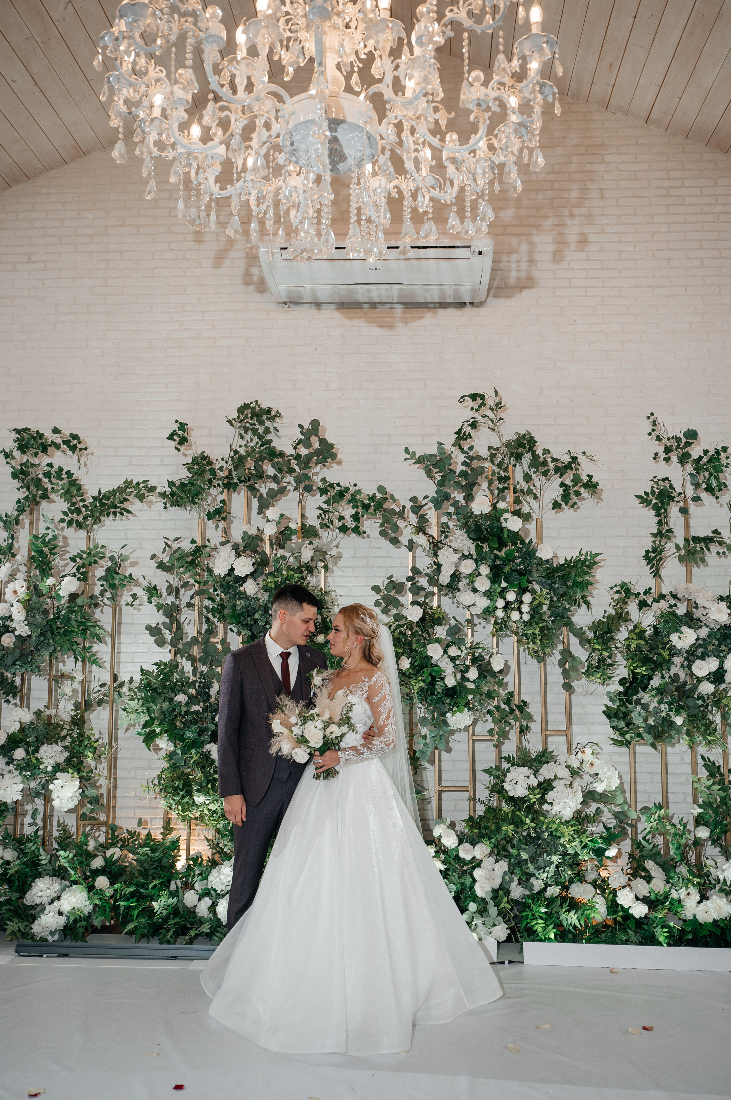 Дима и Вика 22.03.2024. Свадебный и семейный фотограф в городе Смоленске