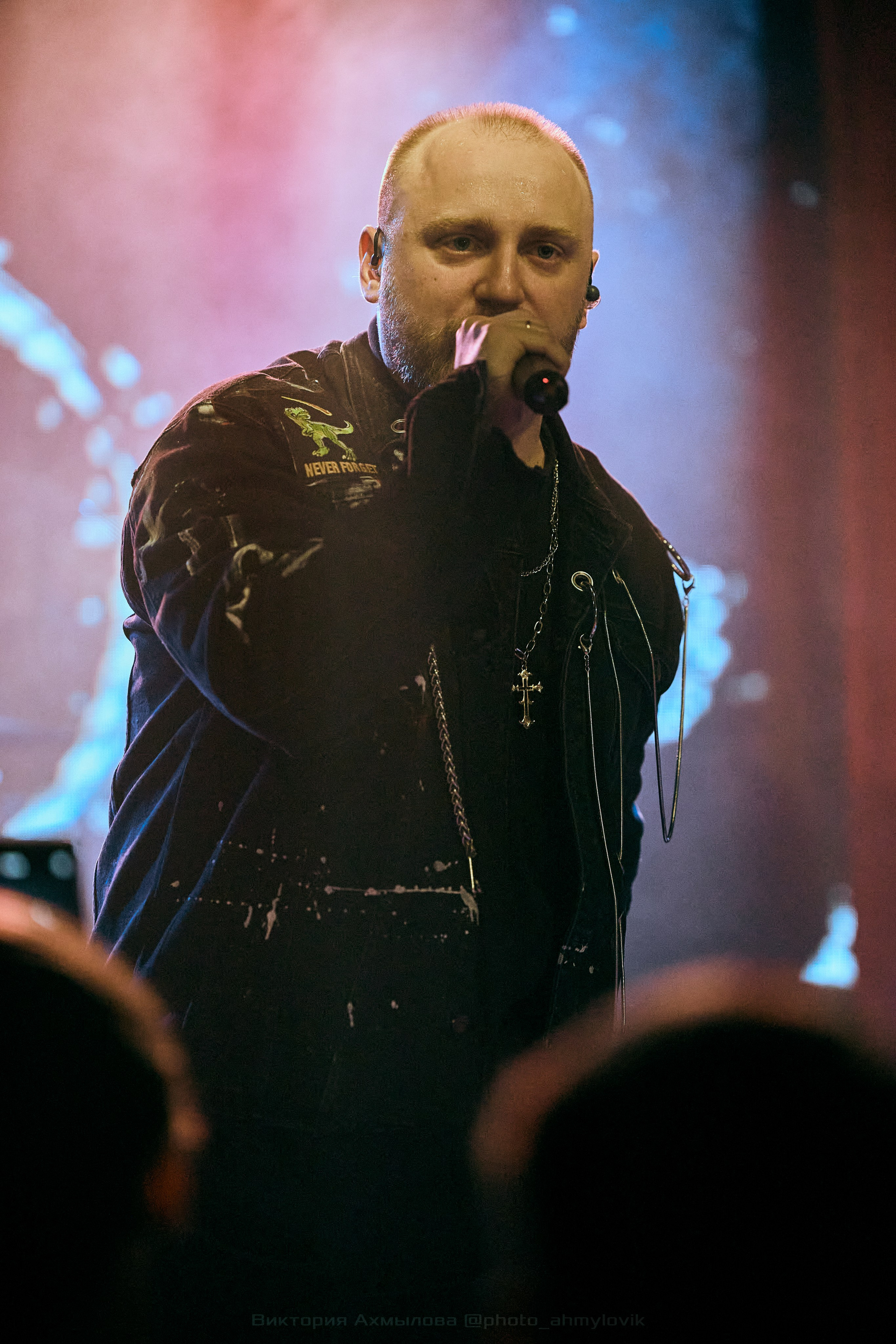 26.06.2024 iOstra 16 Тонн. Виктория Ахмылова. Фотограф в Москве