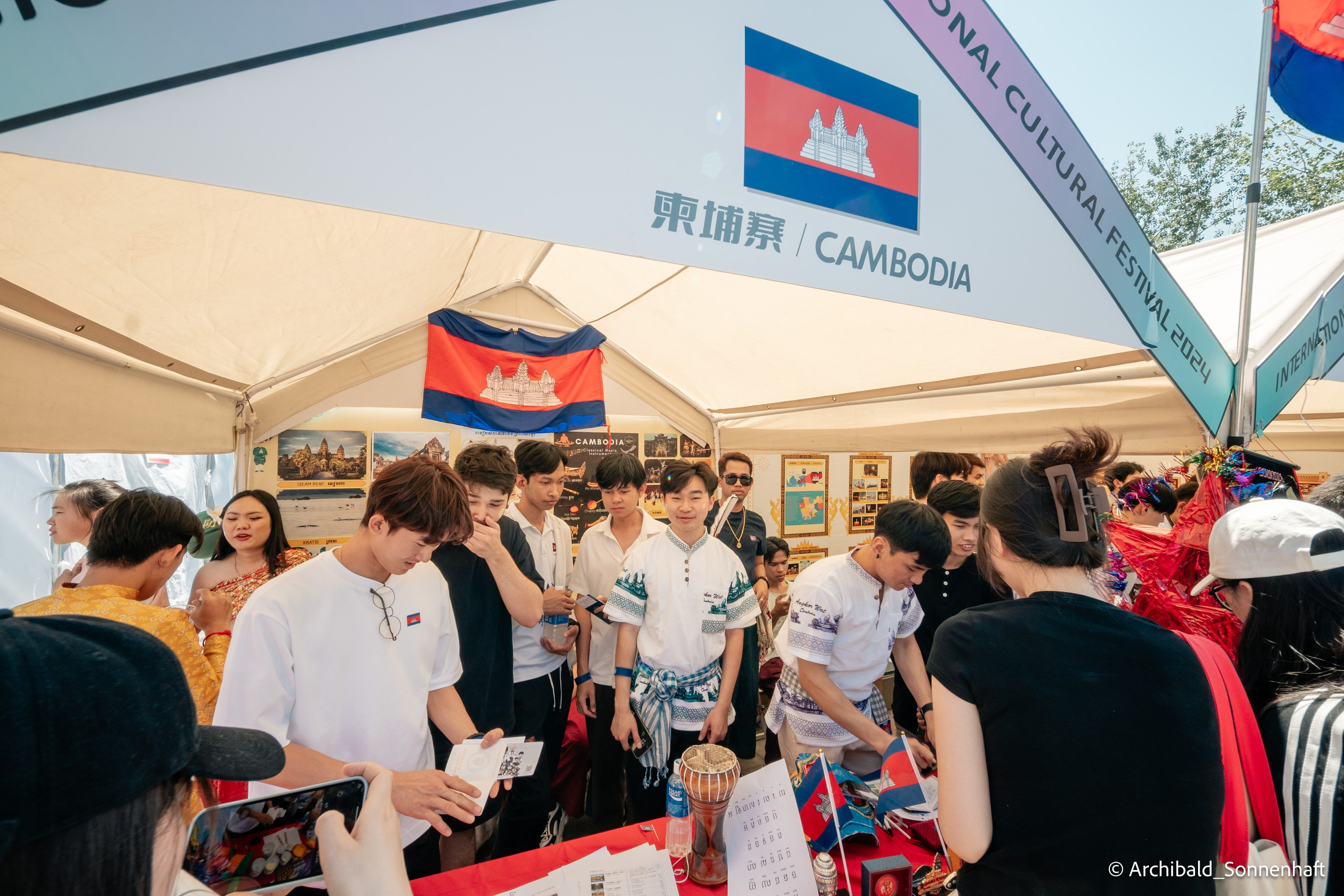 TJU Cultural Festival. Photographer in Guangzhou, China. Archibald Sonnenhaft