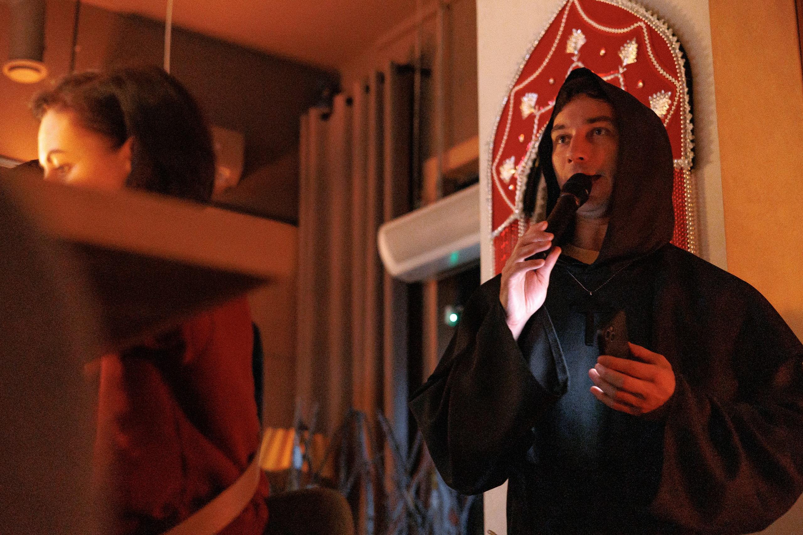 Гастроужин Поселенцы в гостях у Самозванцев